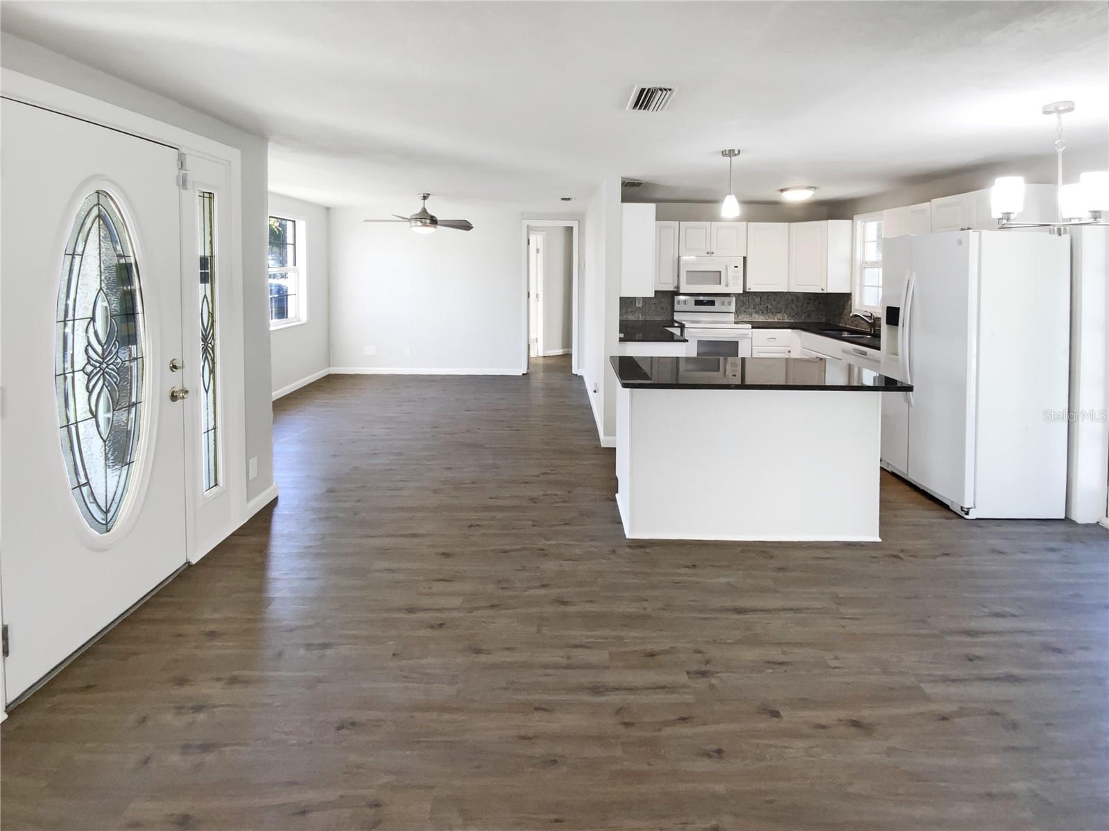 Image 11 of 27 For 4800 86th Avenue N