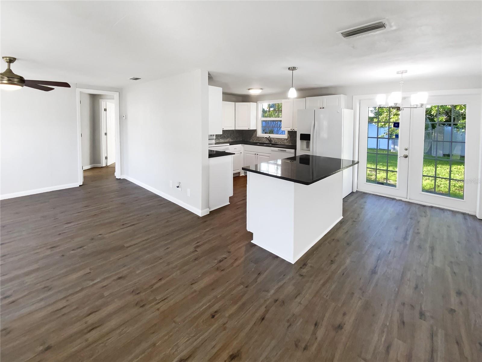 Image 12 of 27 For 4800 86th Avenue N