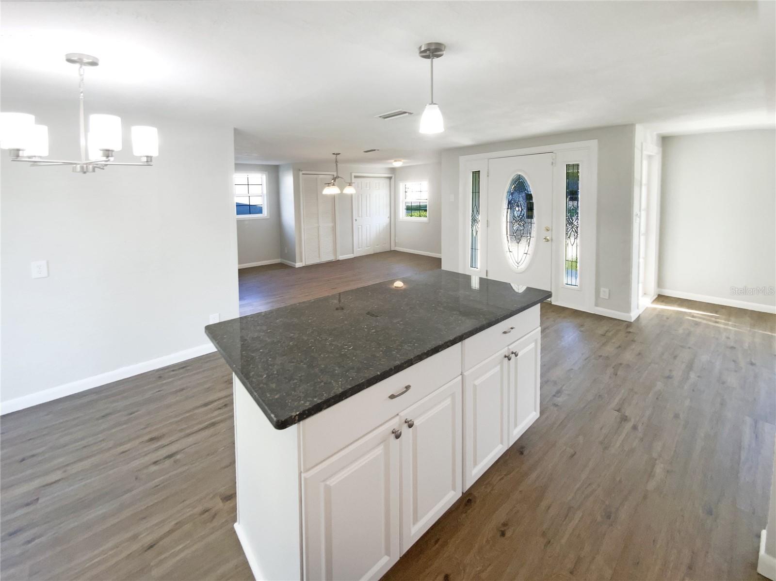 Image 15 of 27 For 4800 86th Avenue N