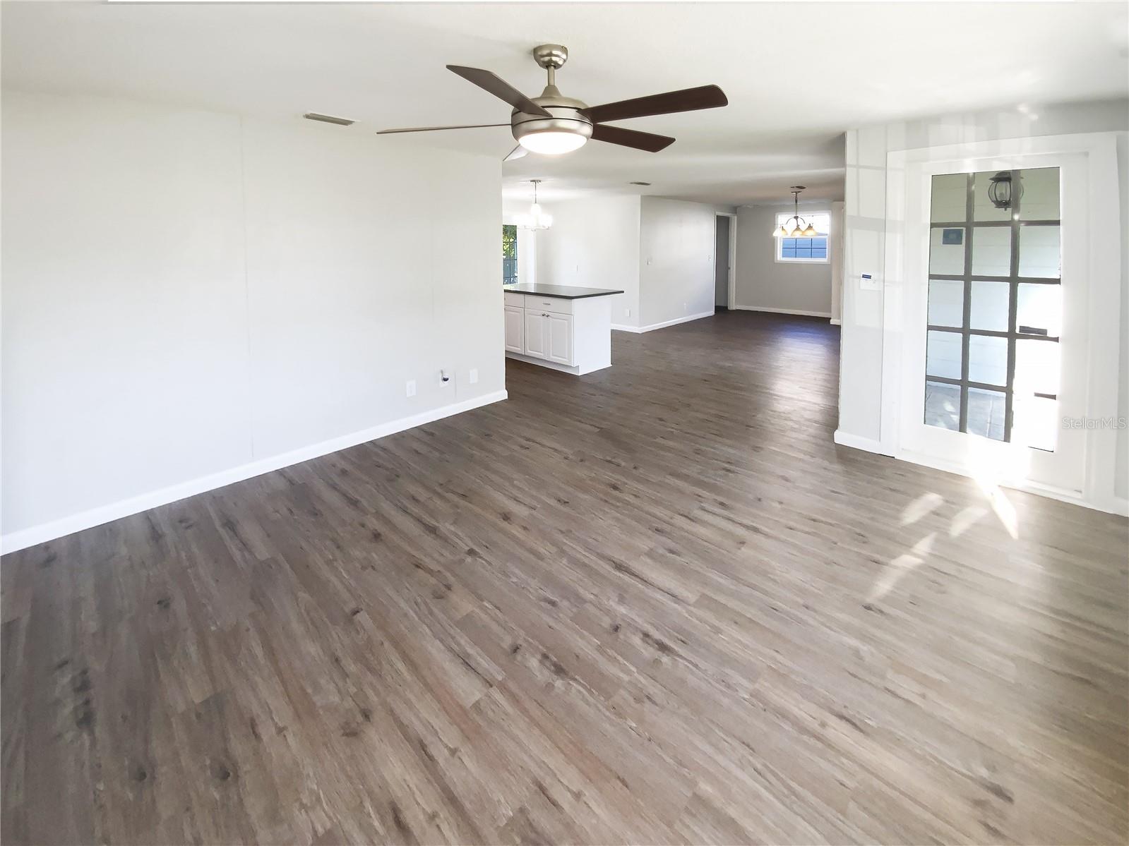 Image 16 of 27 For 4800 86th Avenue N