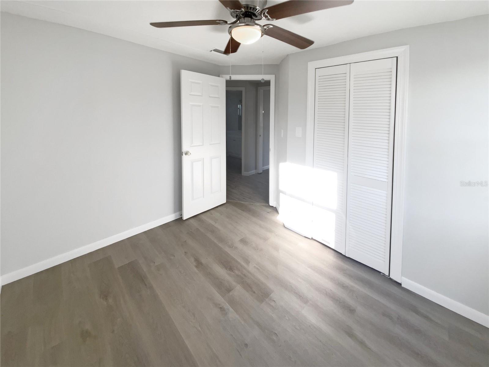 Image 17 of 27 For 4800 86th Avenue N