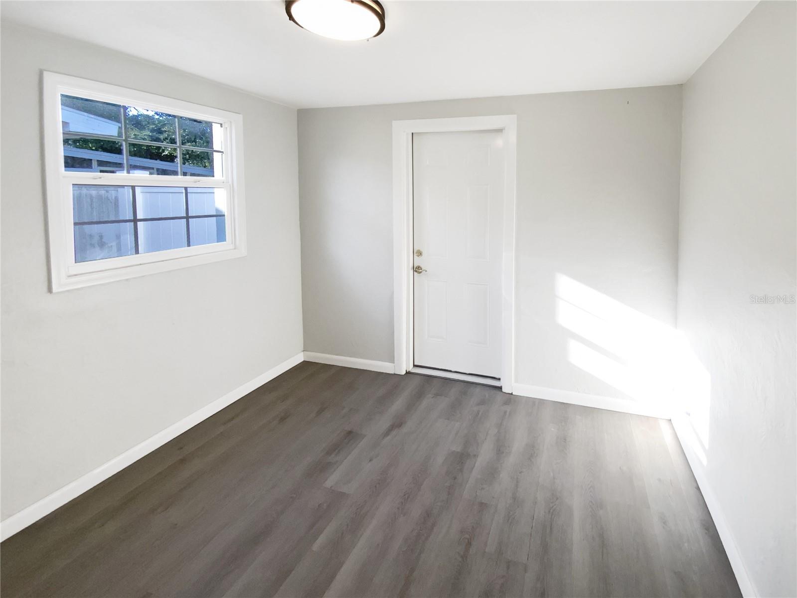 Image 18 of 27 For 4800 86th Avenue N