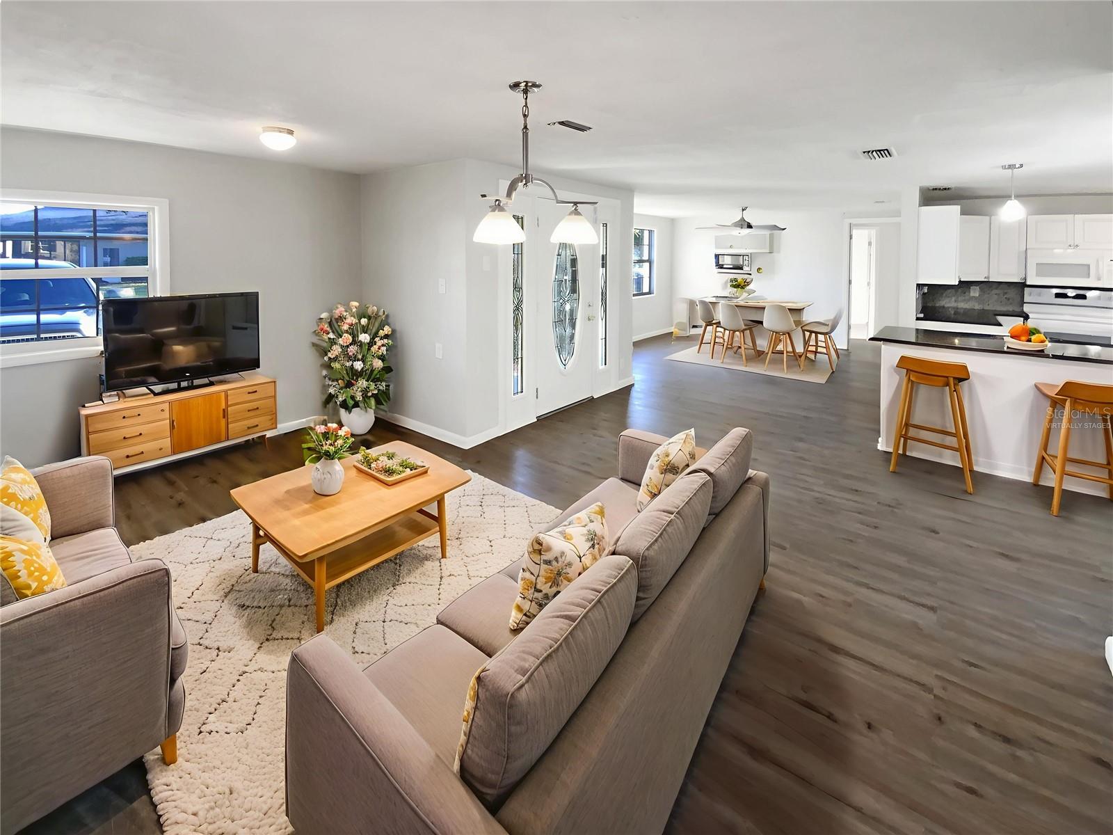 Image 2 of 27 For 4800 86th Avenue N