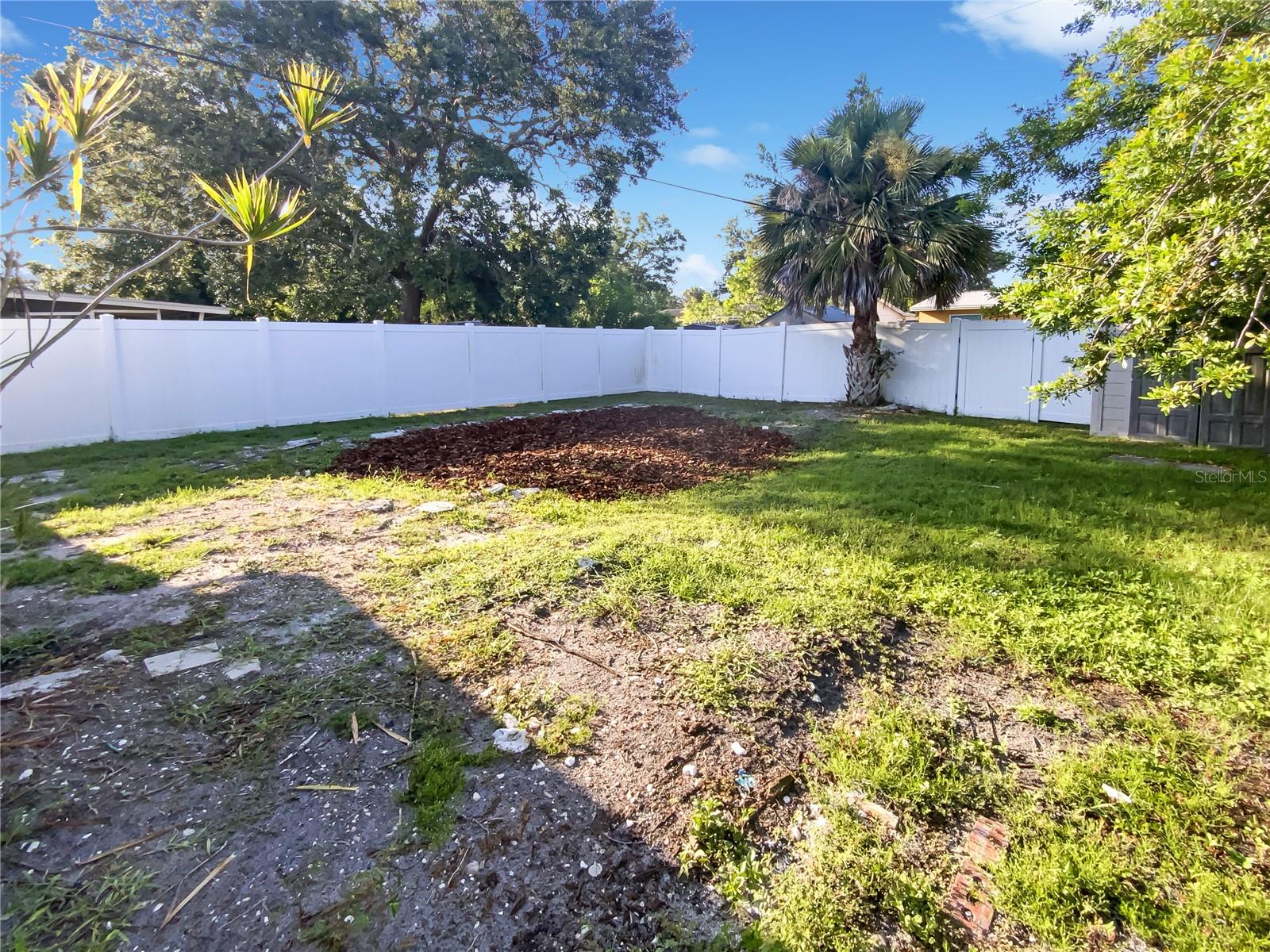 Image 24 of 27 For 4800 86th Avenue N