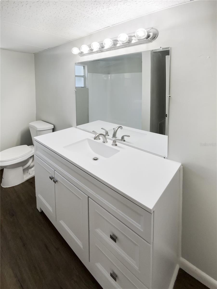 Image 7 of 27 For 4800 86th Avenue N