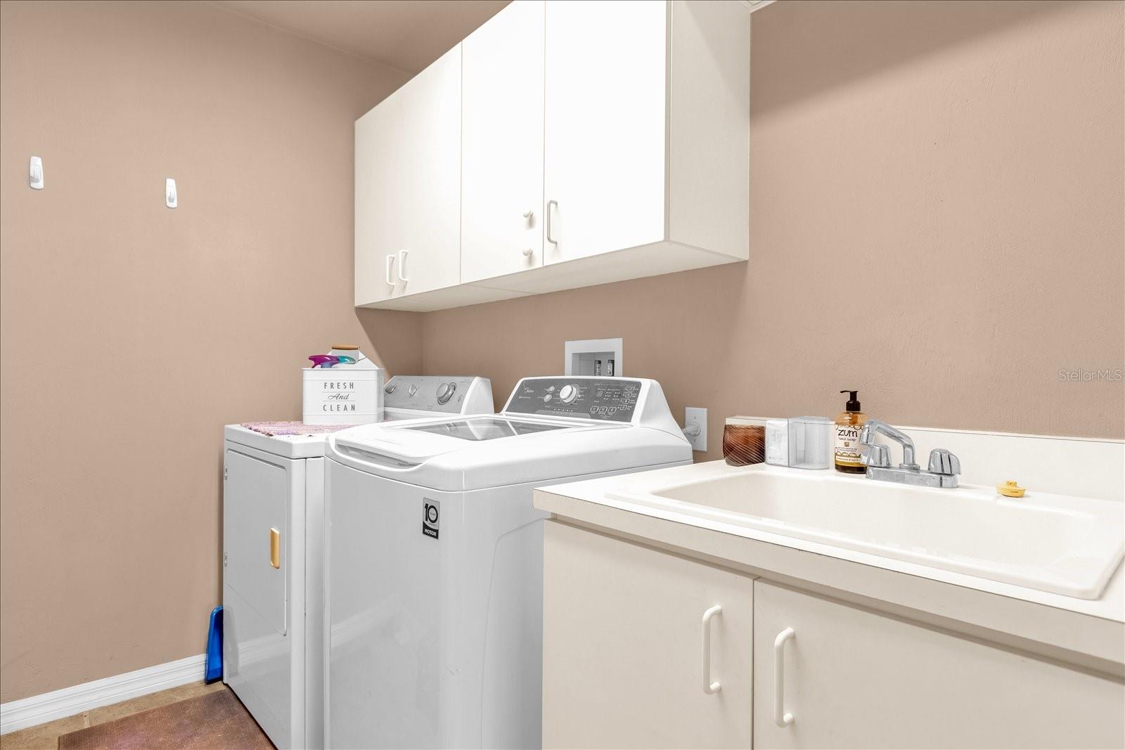 Image 12 of 41 For 1601 Promenade Circle