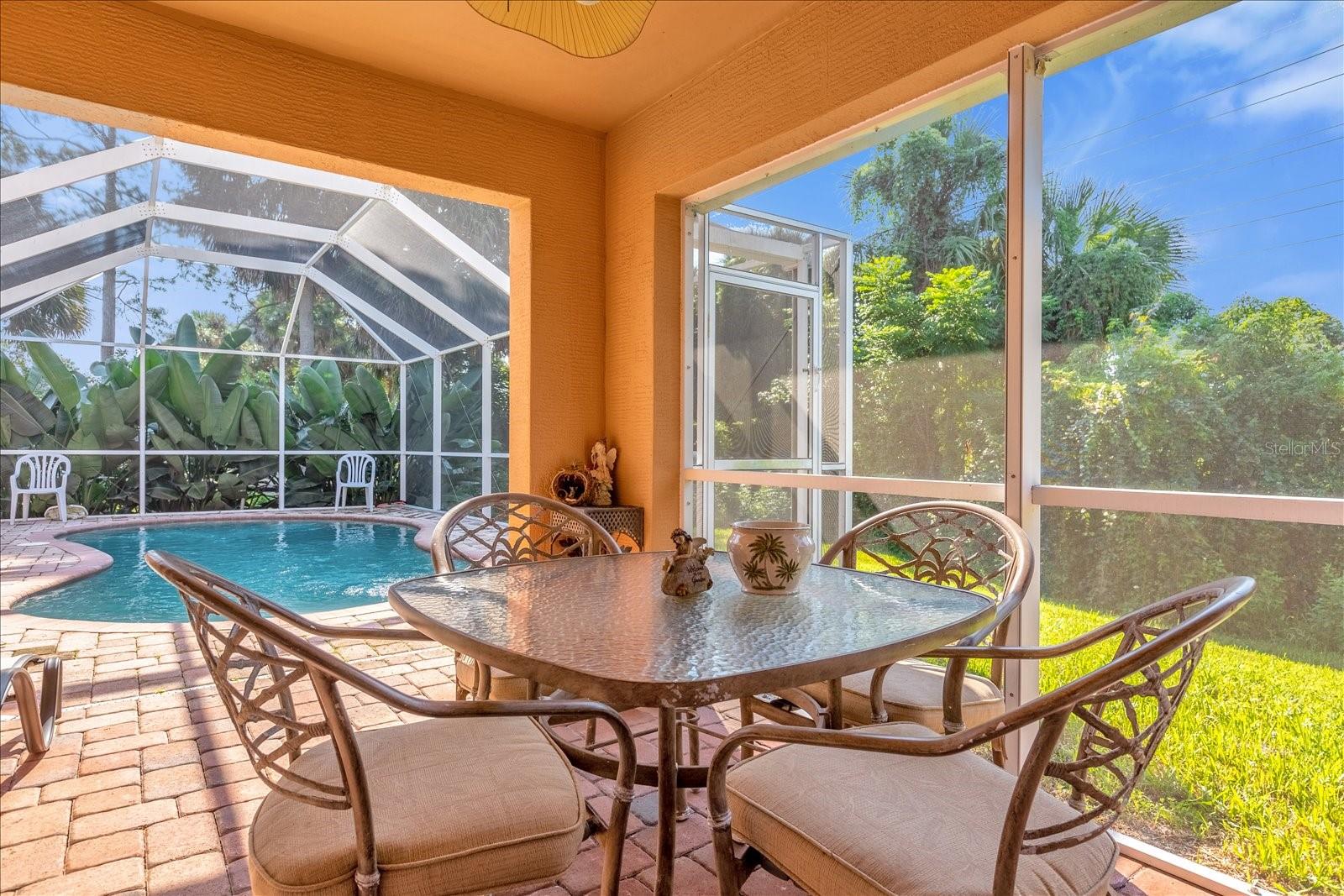 Image 30 of 41 For 1601 Promenade Circle