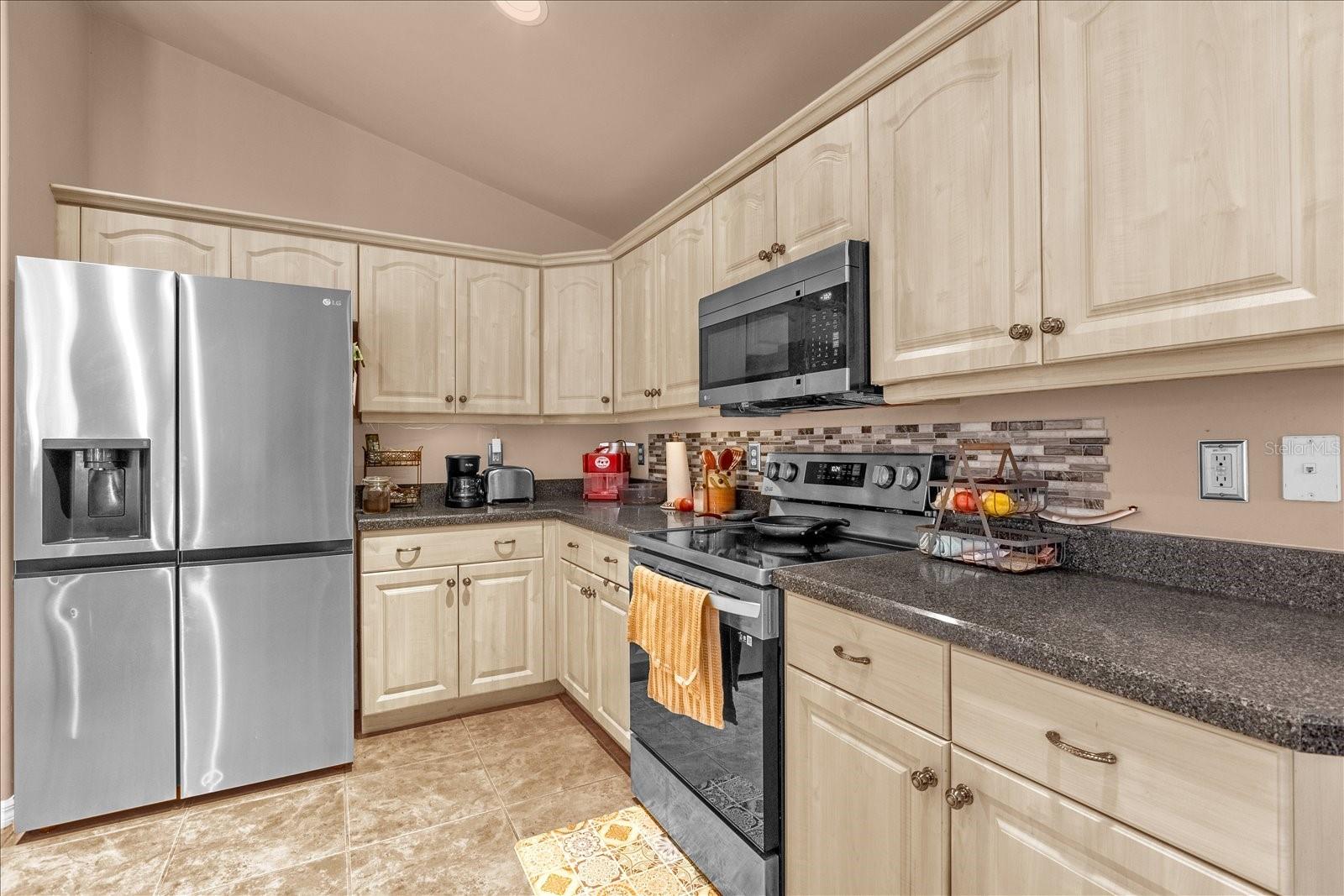 Image 9 of 41 For 1601 Promenade Circle