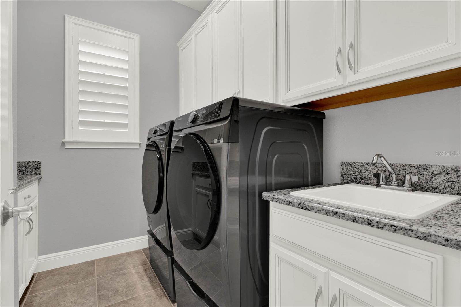 Image 23 of 36 For 13628 Abberwick Drive