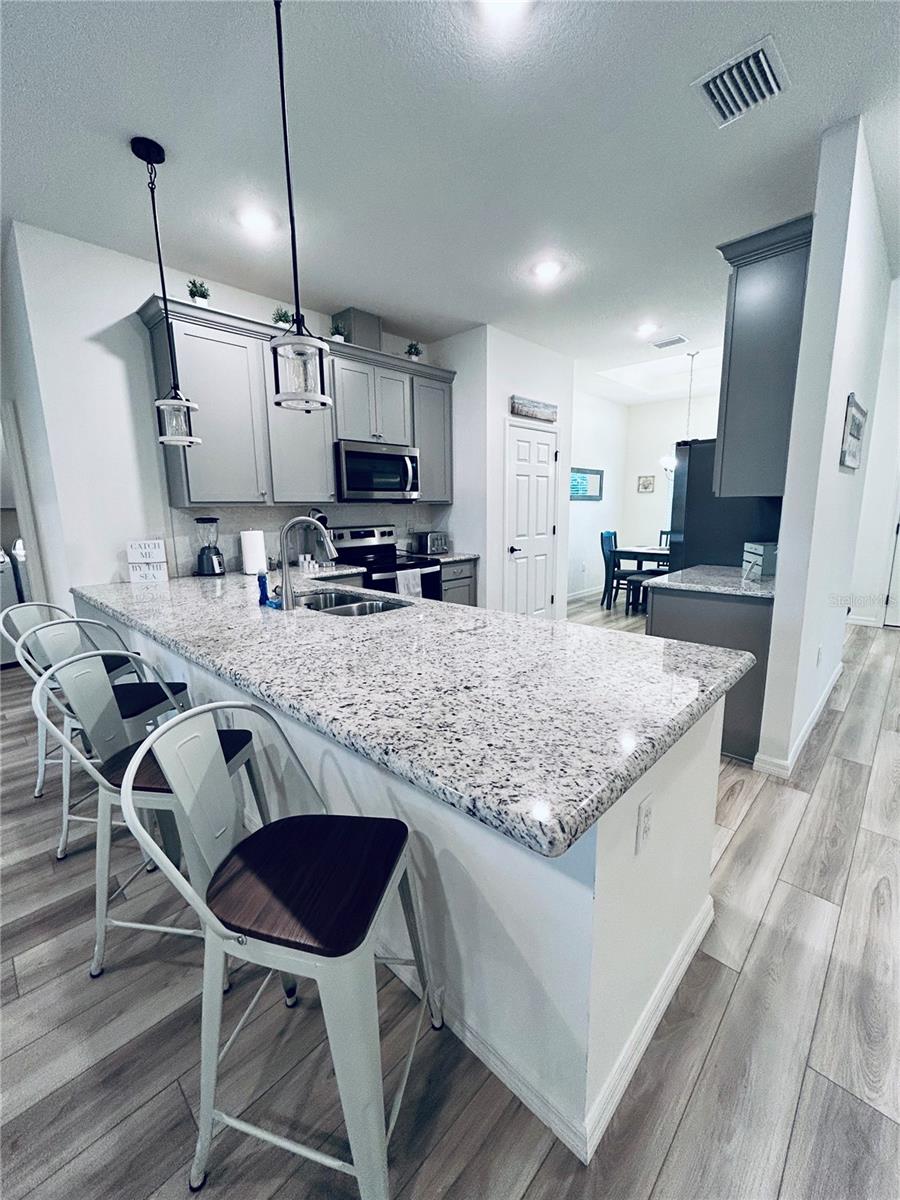 Image 15 of 63 For 73 Fieldstone Lane