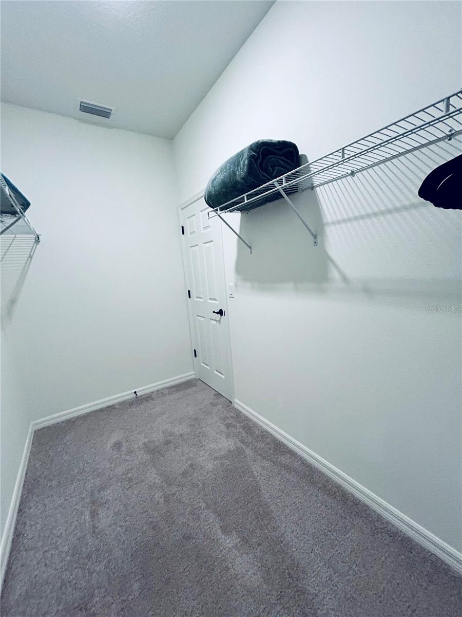 Image 24 of 63 For 73 Fieldstone Lane