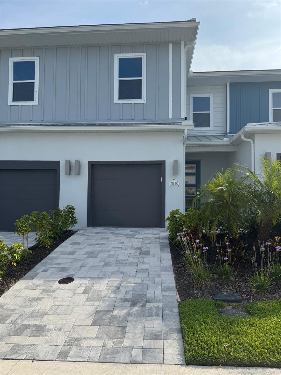 Details for 7810 Spectrum Drive, KISSIMMEE, FL 34747