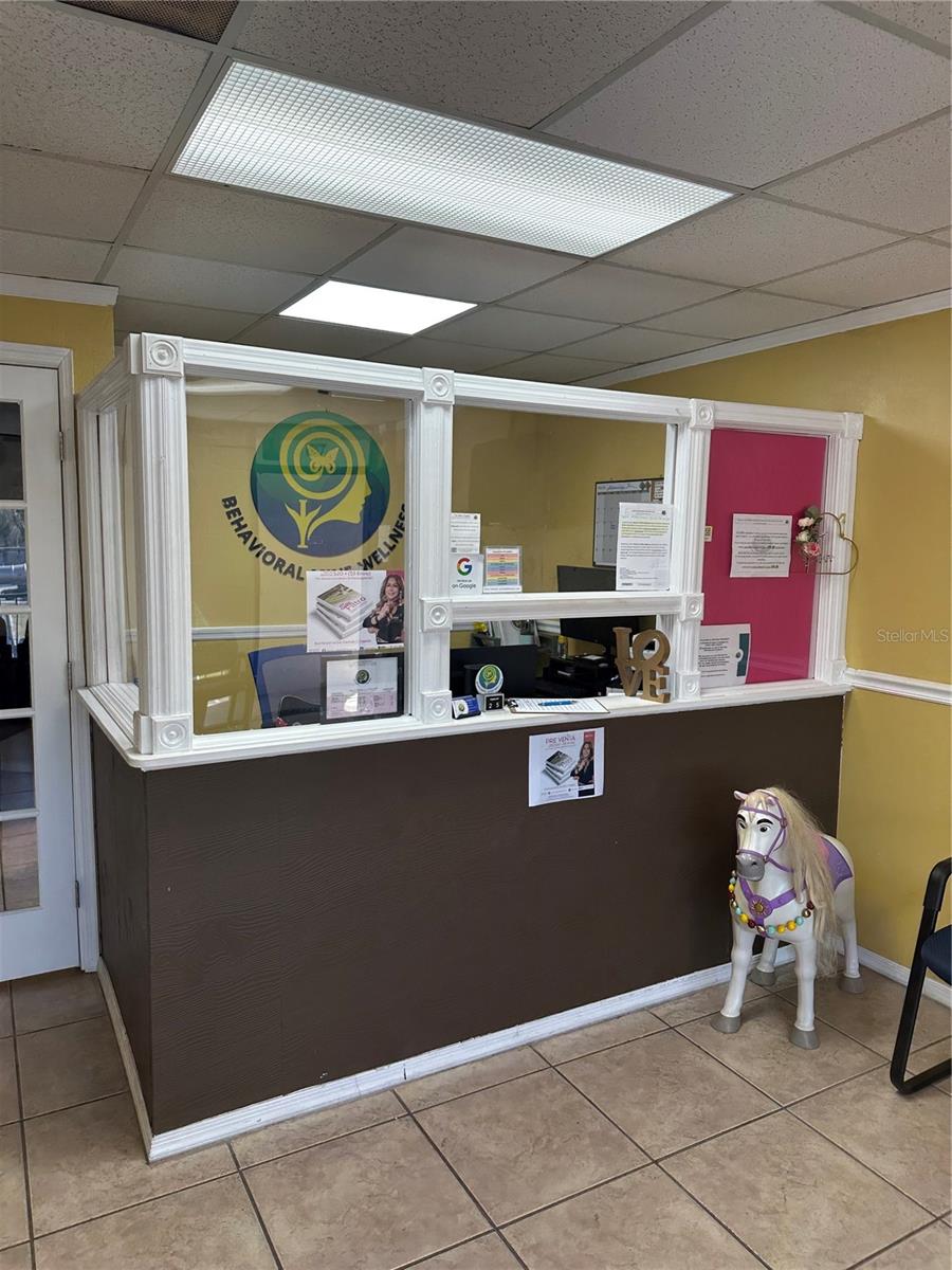 Image 10 of 20 For 417 Vine Street