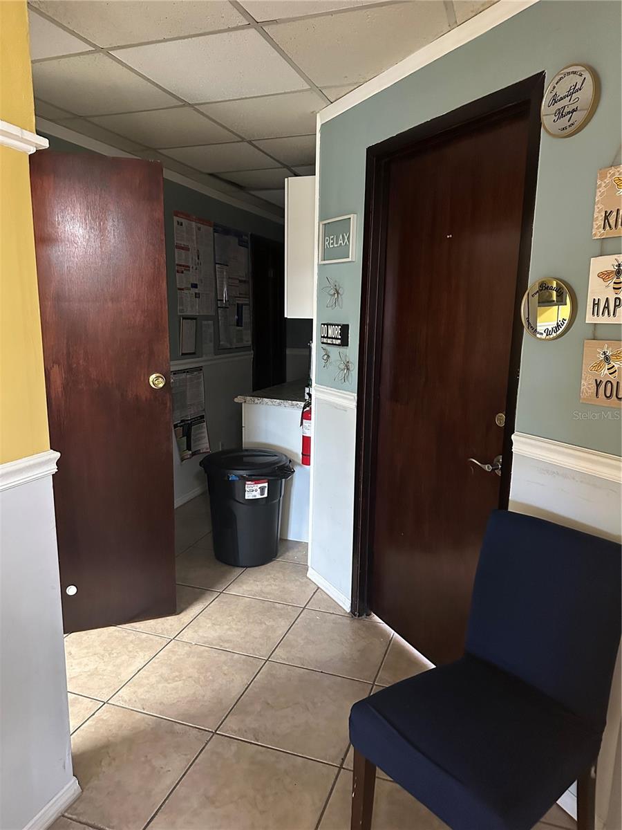 Image 14 of 20 For 417 Vine Street