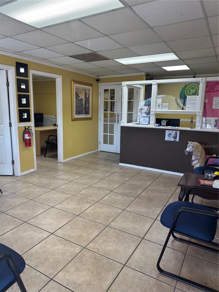 Image 6 of 20 For 417 Vine Street