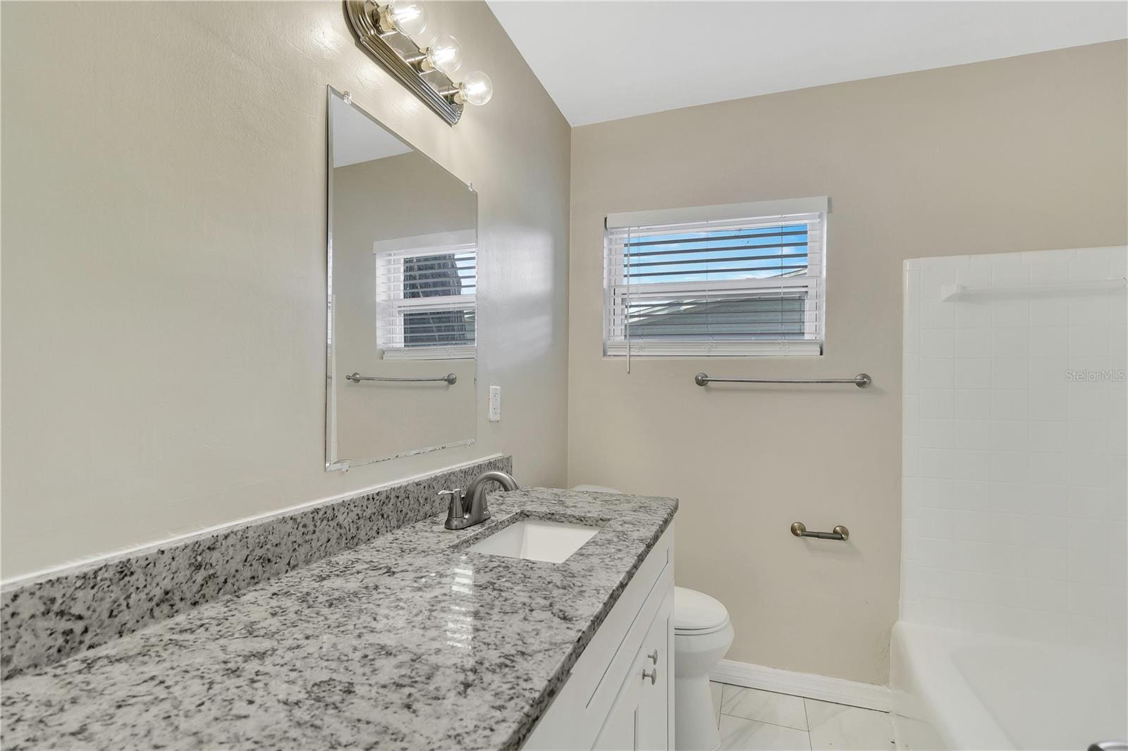 Image 11 of 18 For 5861 Bolling Drive