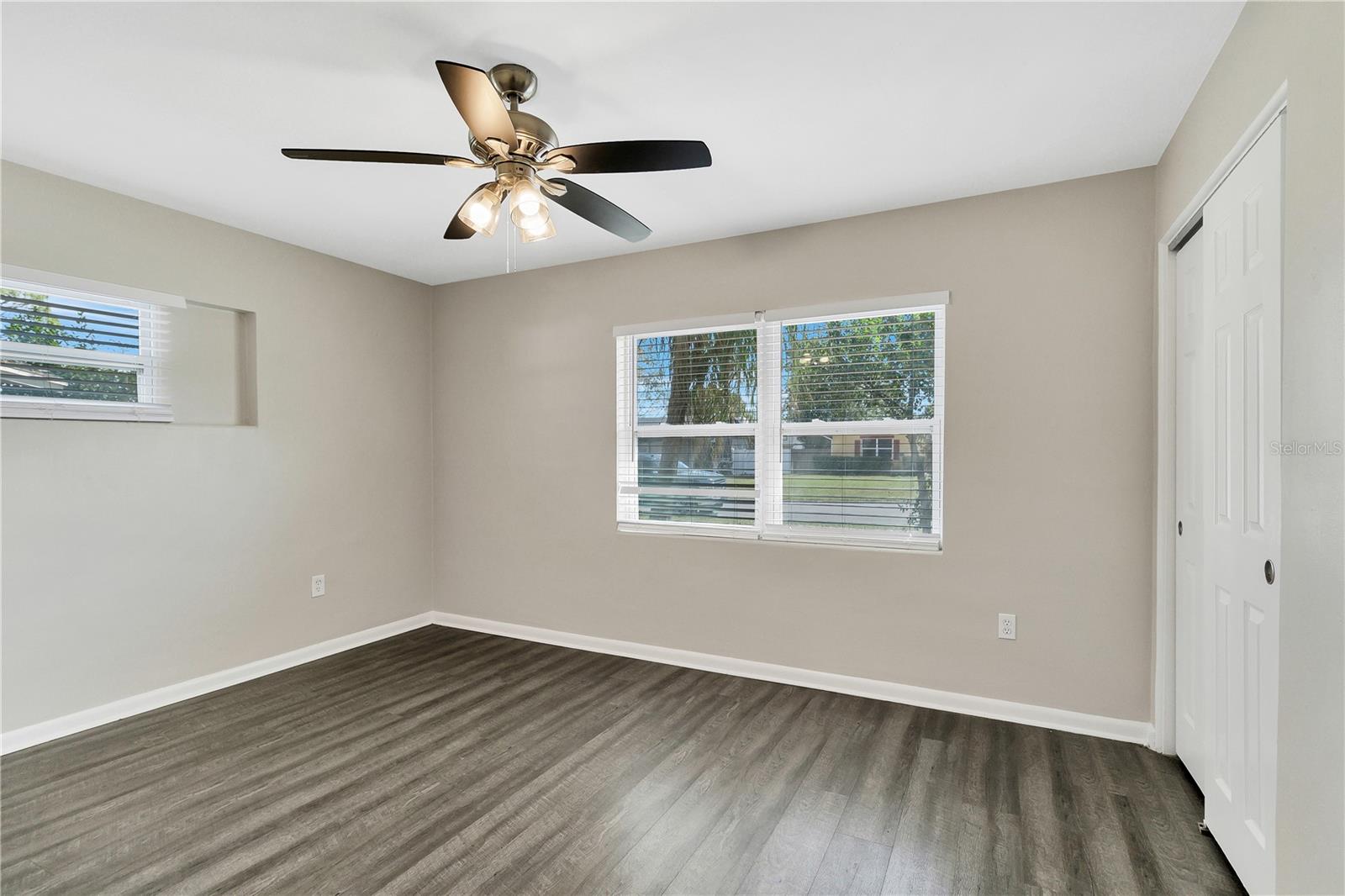 Image 12 of 18 For 5861 Bolling Drive