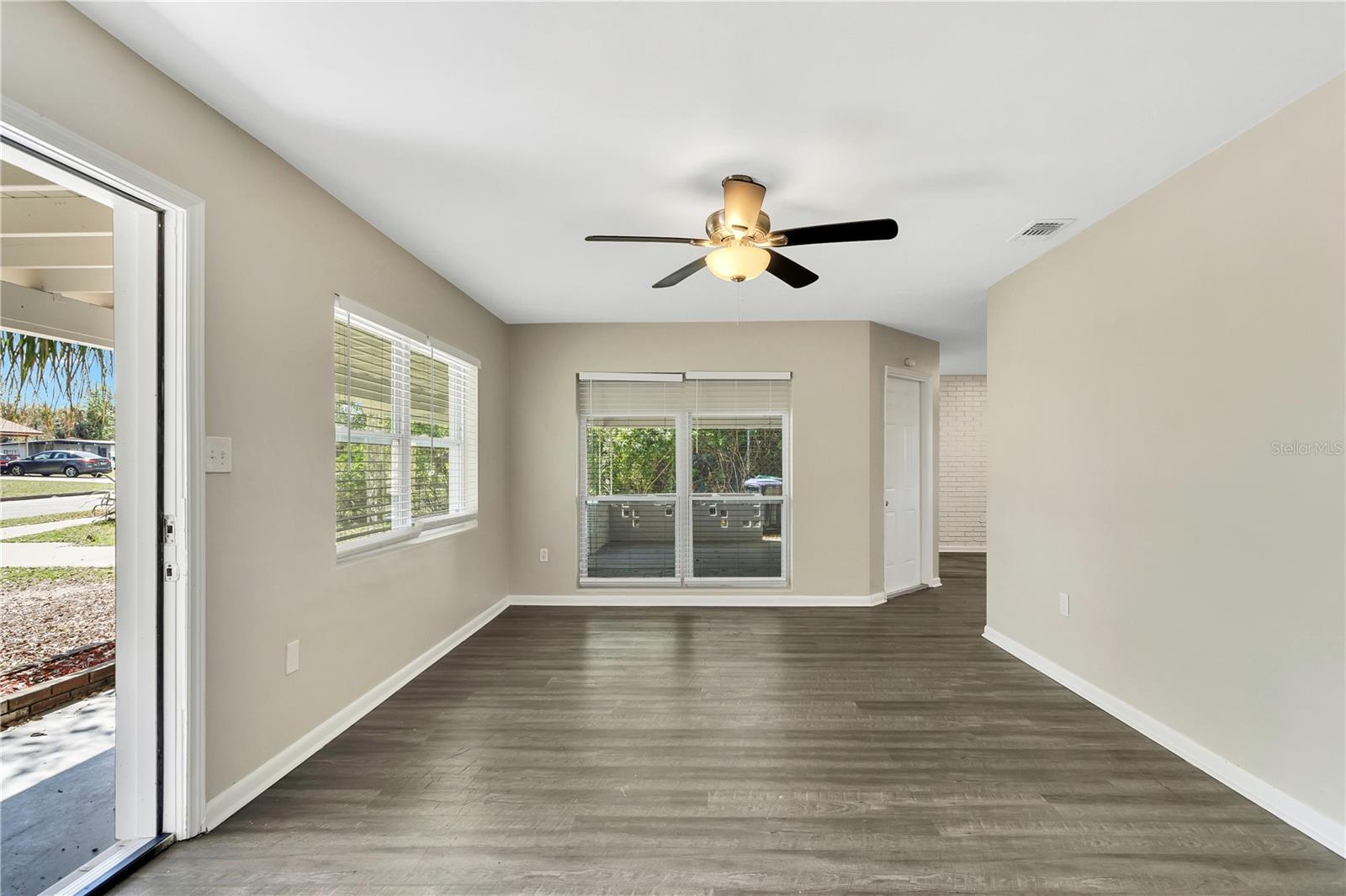 Image 3 of 18 For 5861 Bolling Drive