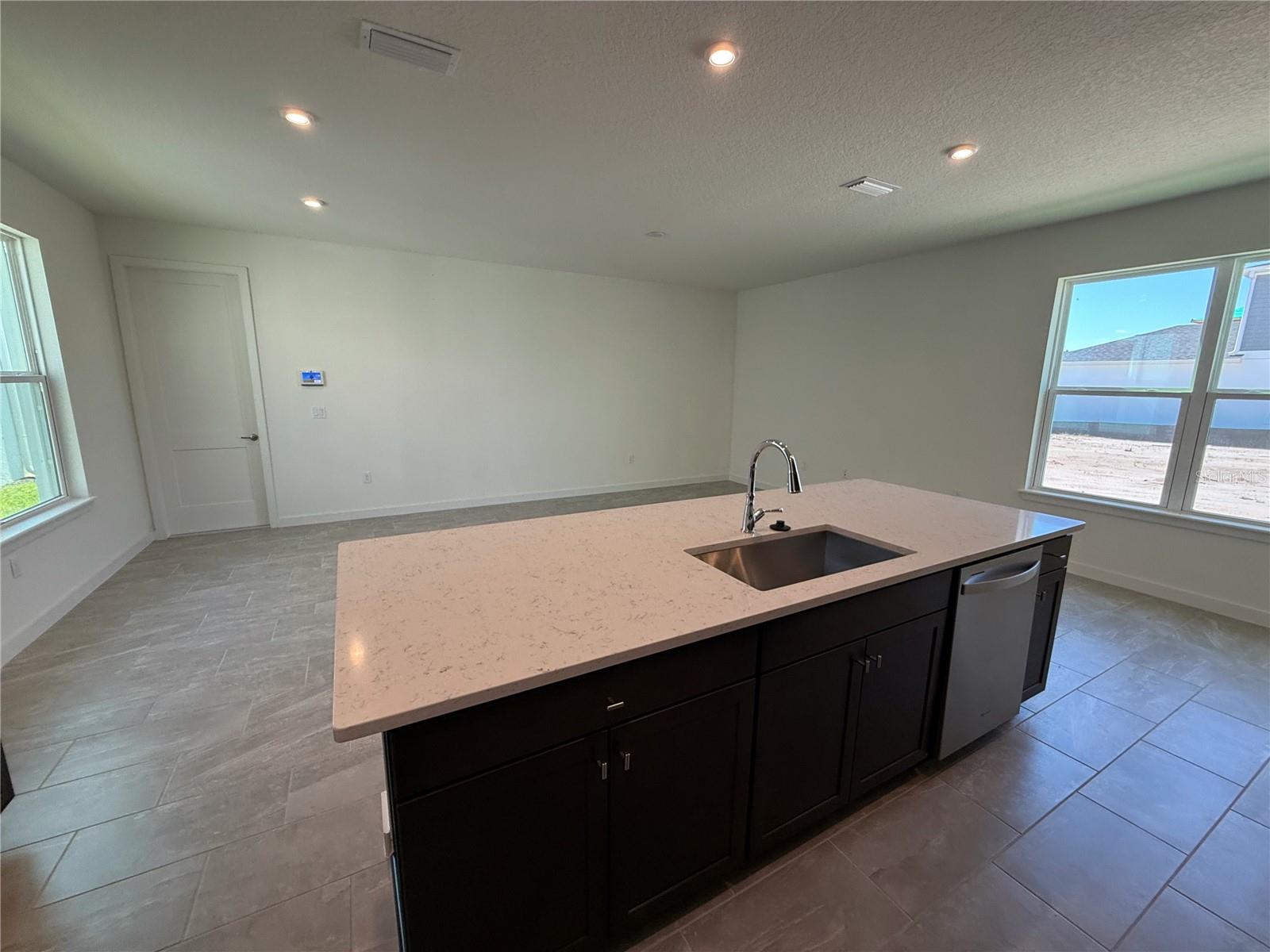 Image 11 of 55 For 1995 Iorio Street