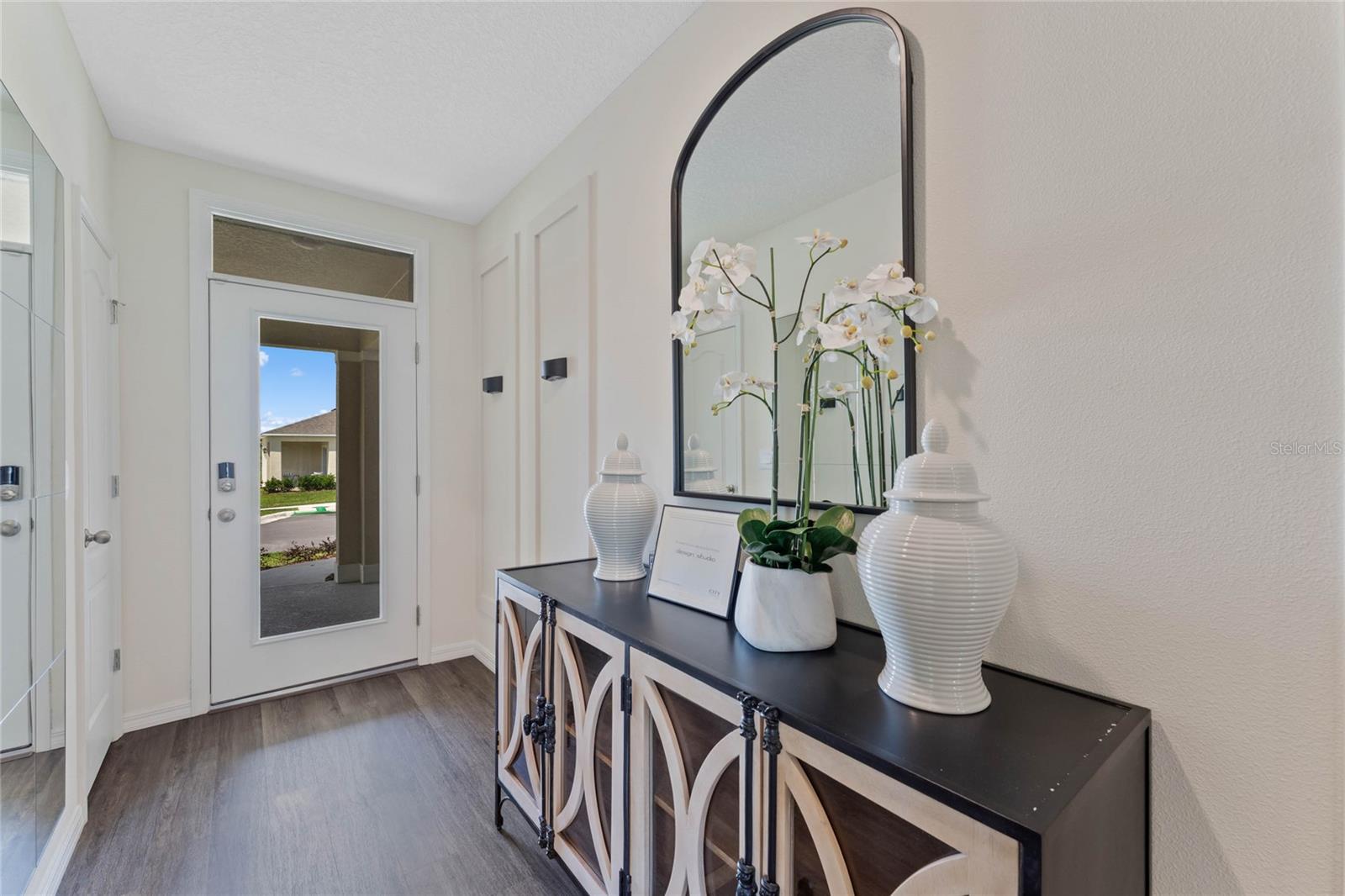 Image 2 of 6 For 511 Coronado Cove Road
