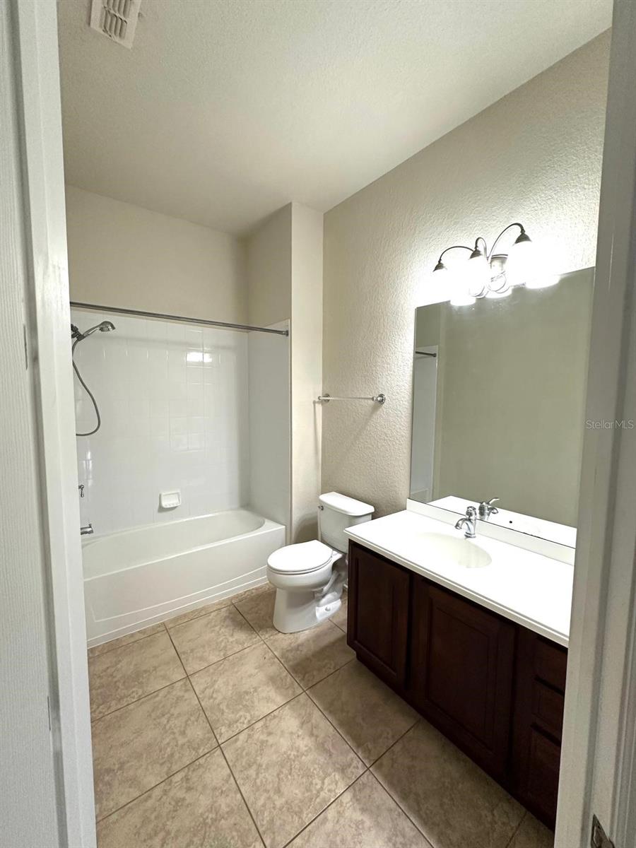 Image 22 of 35 For 3356 Robert Trent Jones Drive 40306