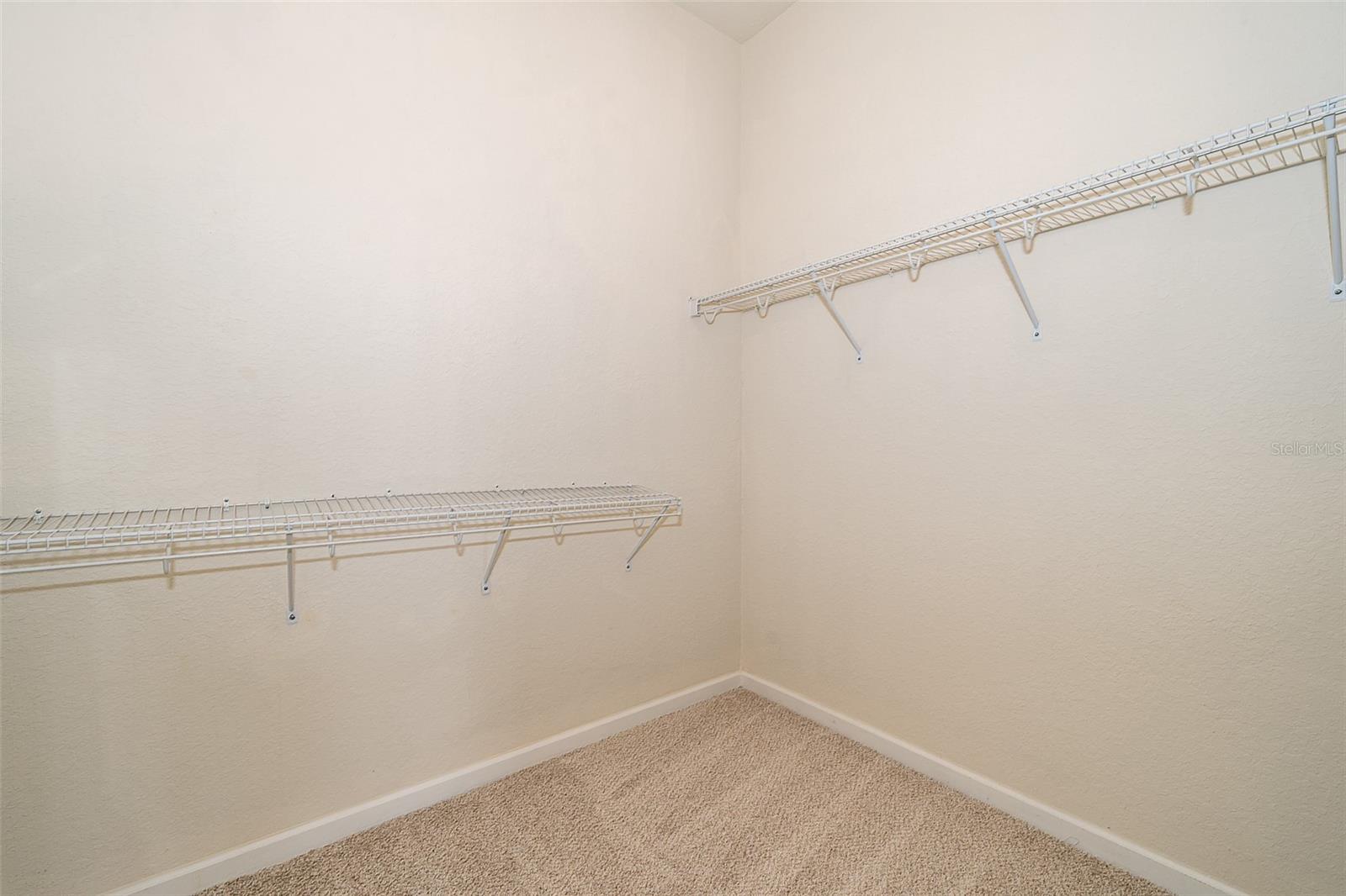 Image 29 of 35 For 3356 Robert Trent Jones Drive 40306