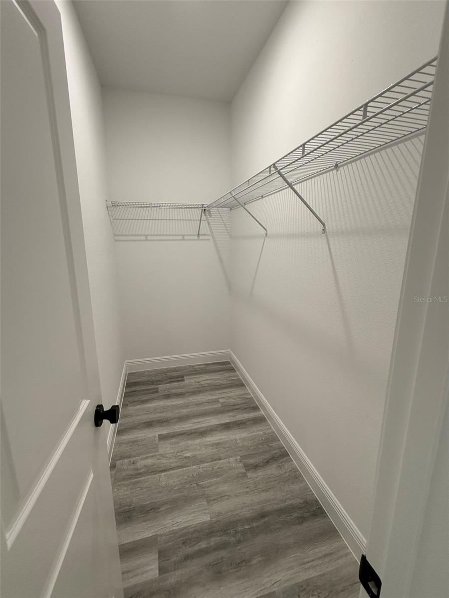Image 15 of 28 For 4675 Sw 139th Lane