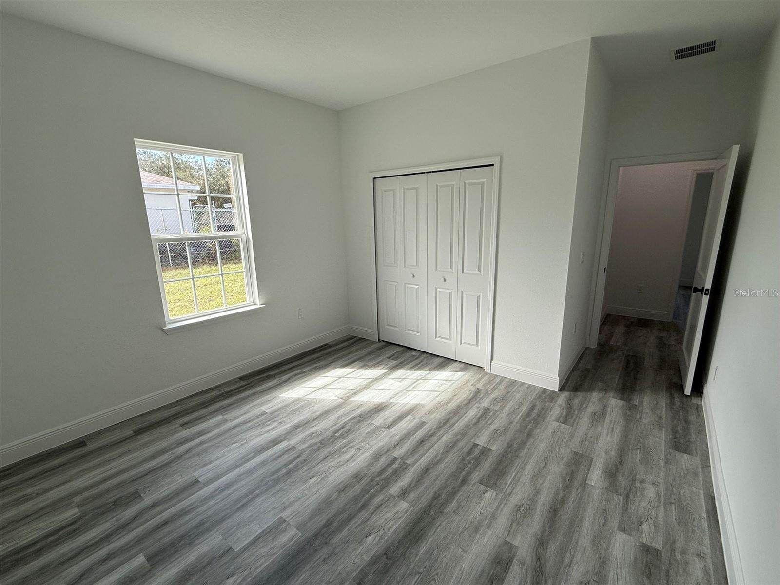 Image 20 of 28 For 4675 Sw 139th Lane