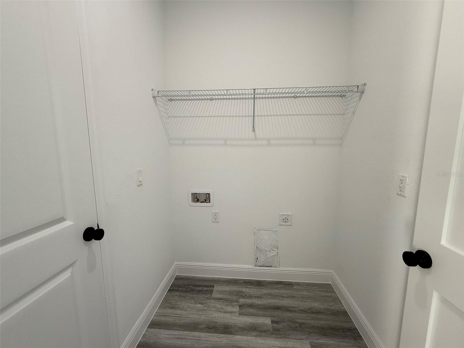 Image 21 of 28 For 4675 Sw 139th Lane
