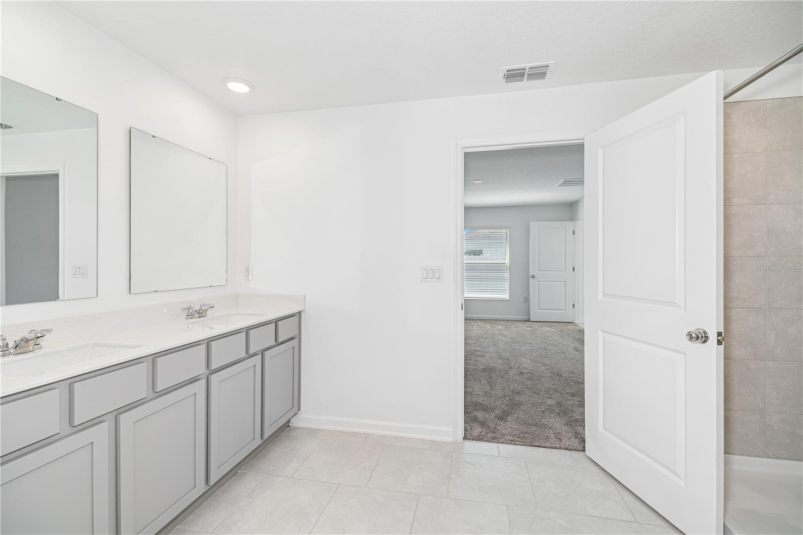 Image 12 of 22 For 1533 Peach Creek Drive