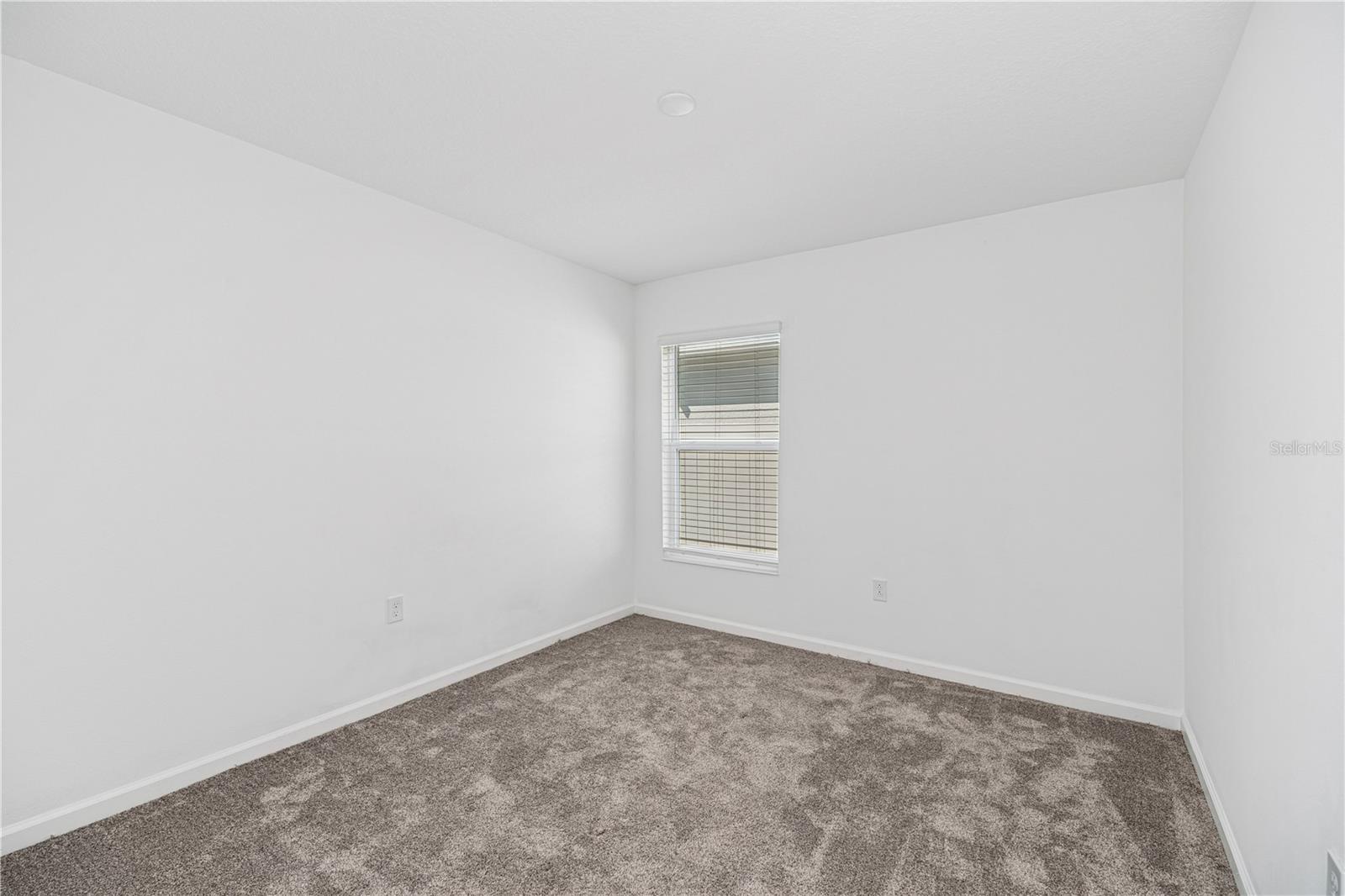 Image 17 of 22 For 1533 Peach Creek Drive