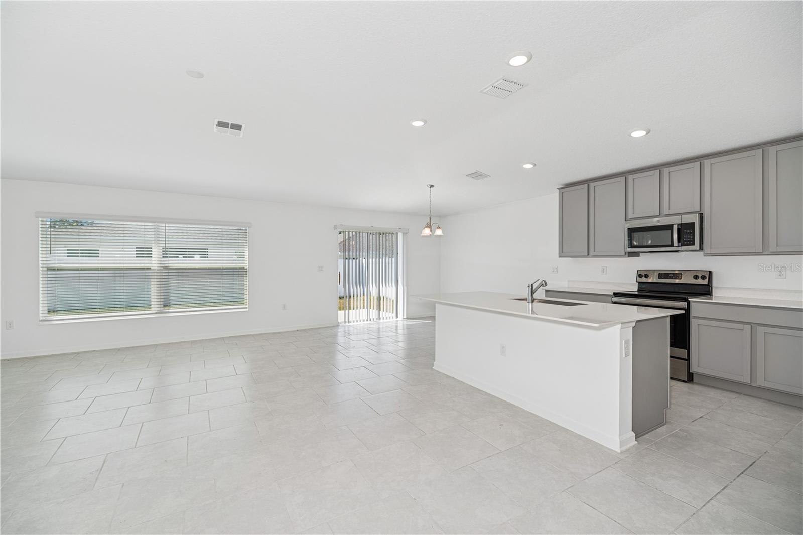 Image 3 of 22 For 1533 Peach Creek Drive