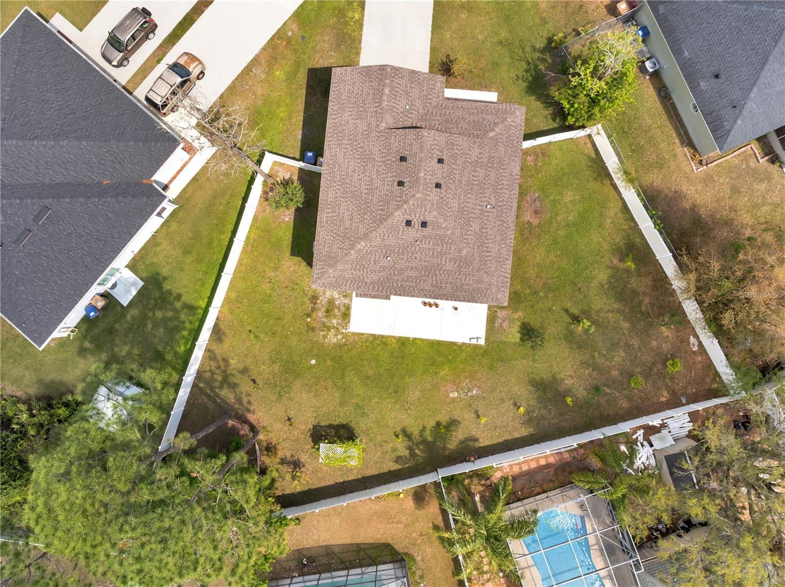 Image 17 of 18 For 815 Savona Place