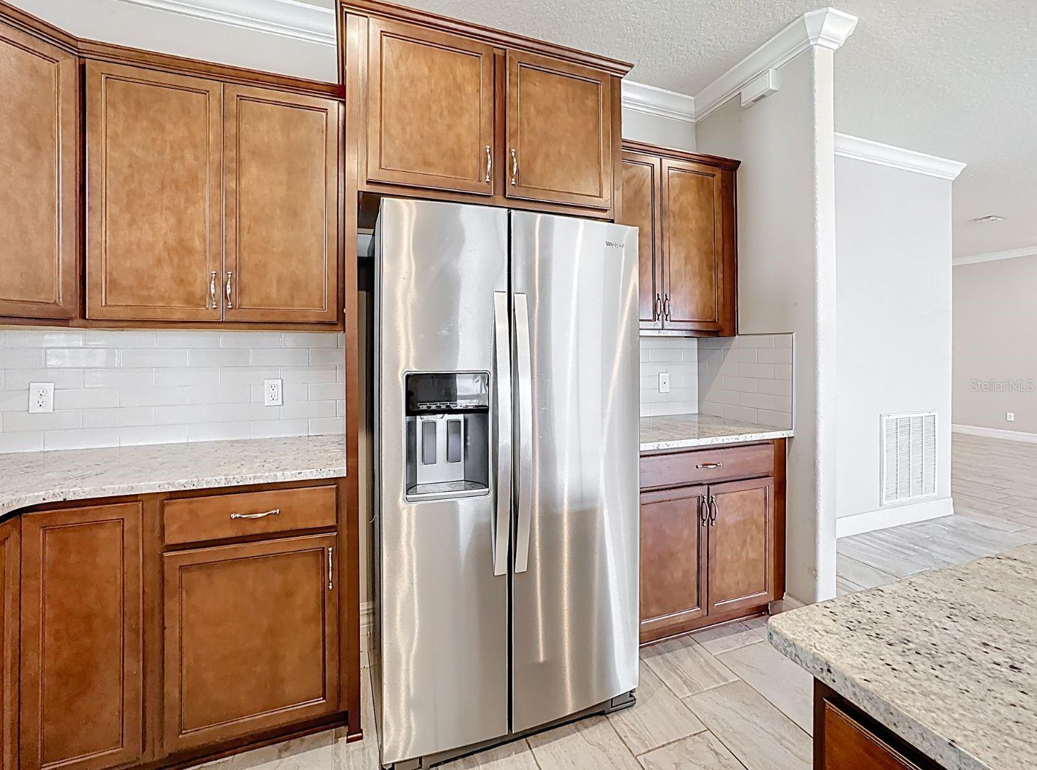 Image 16 of 53 For 5647 Barletta Drive