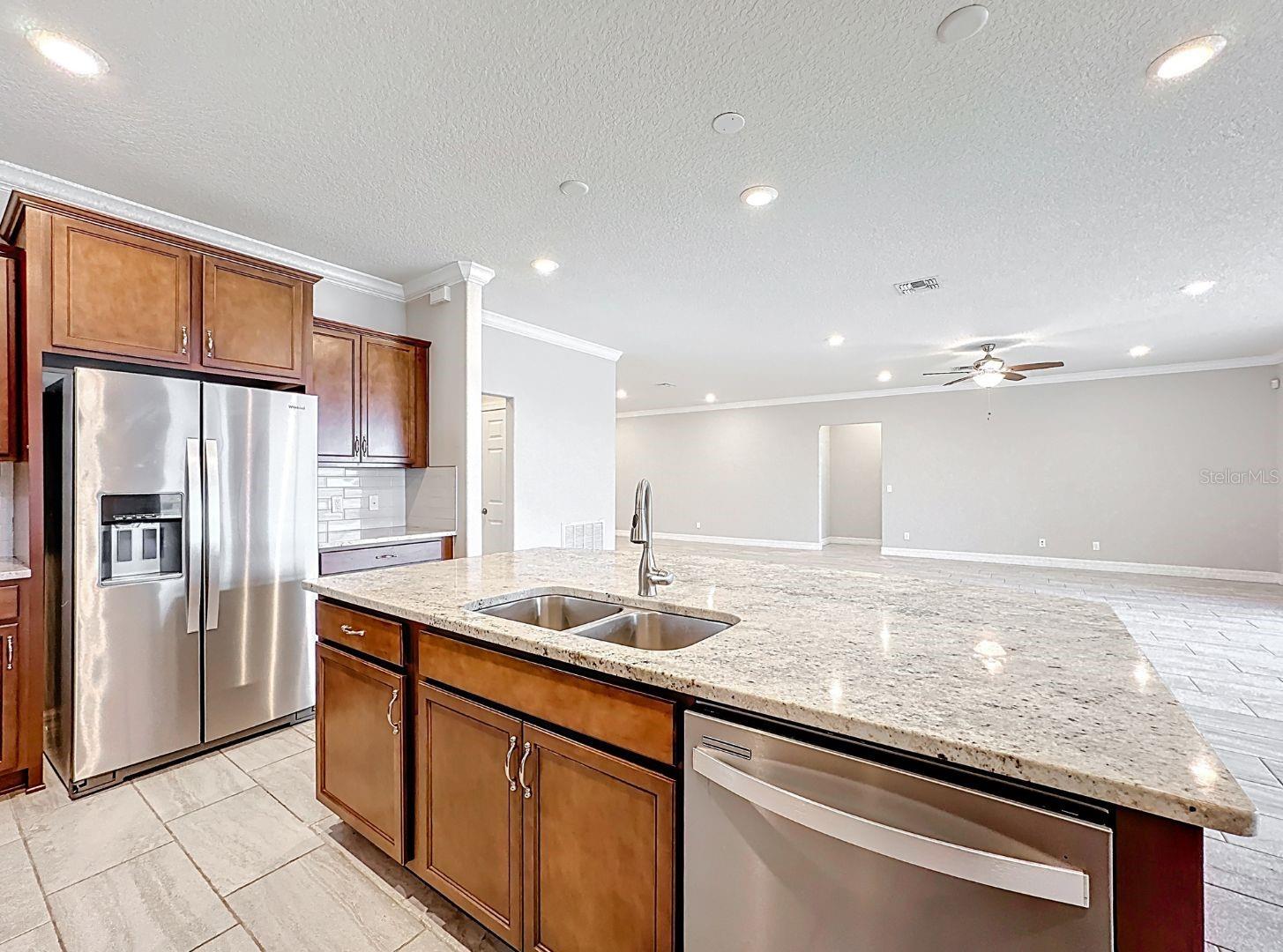 Image 17 of 53 For 5647 Barletta Drive
