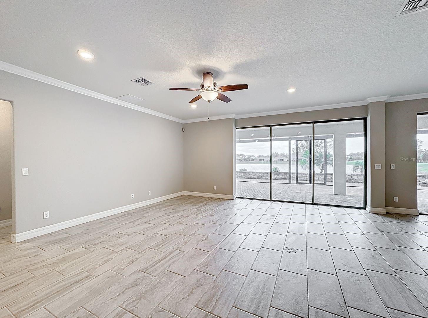 Image 22 of 53 For 5647 Barletta Drive