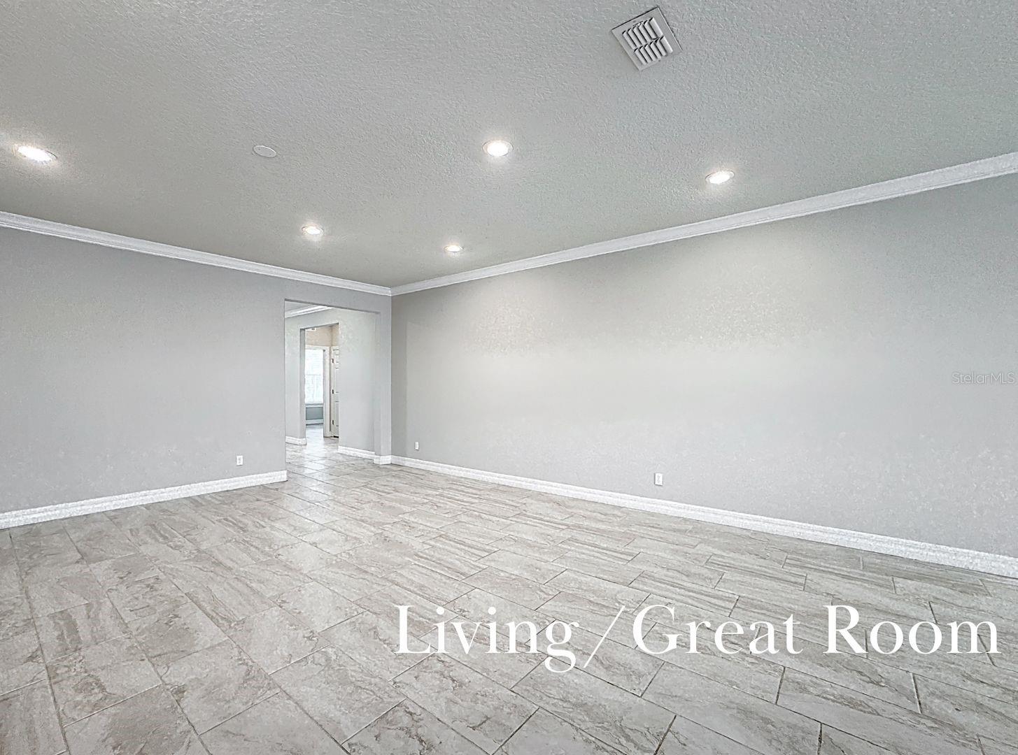 Image 9 of 53 For 5647 Barletta Drive