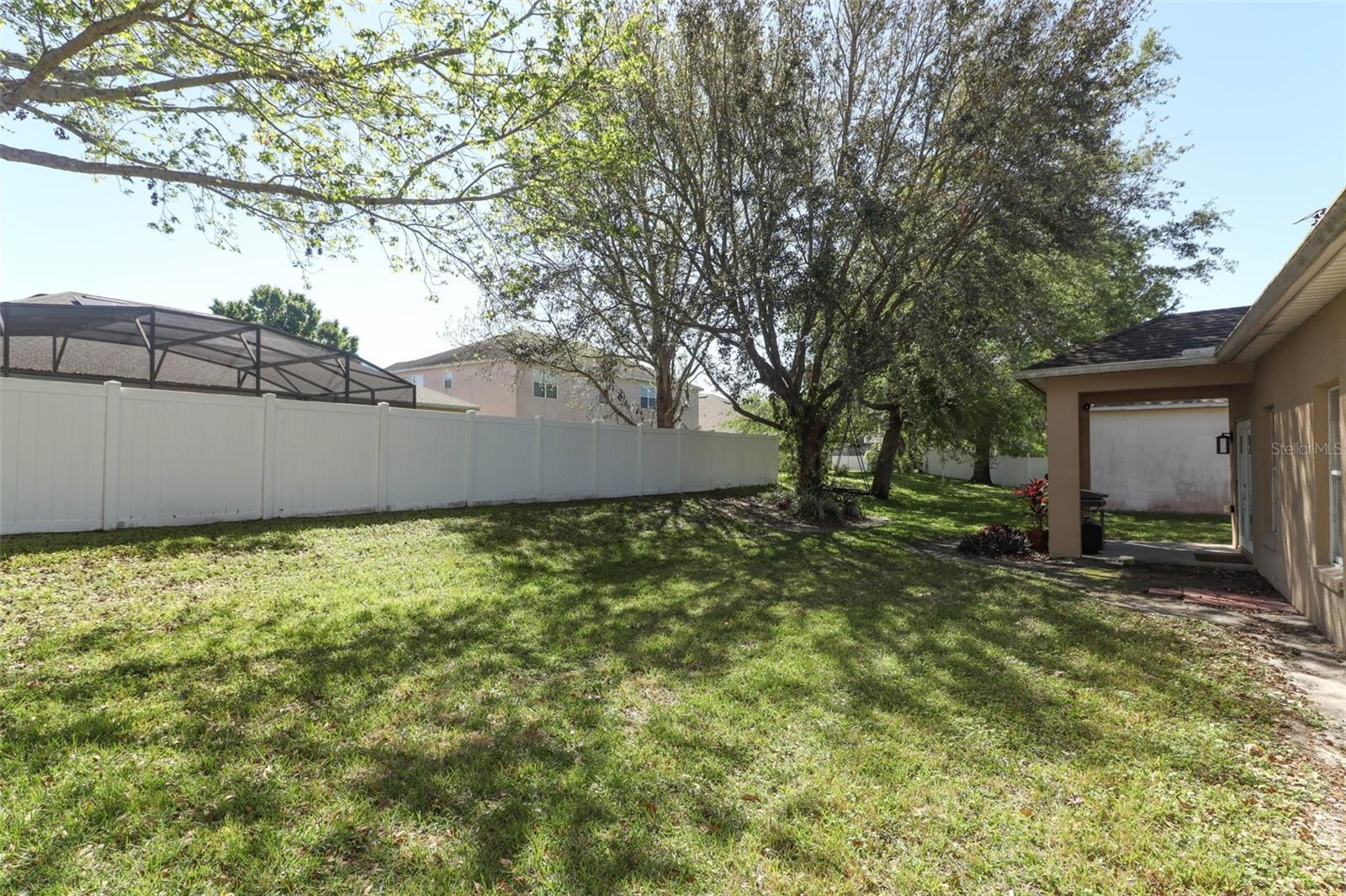 Image 39 of 65 For 2545 Azzurra Lane