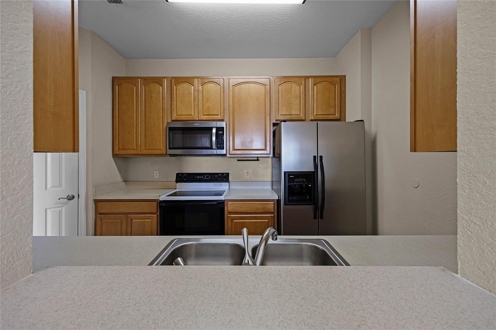 Image 4 of 23 For 6434 Cava Alta Drive 410