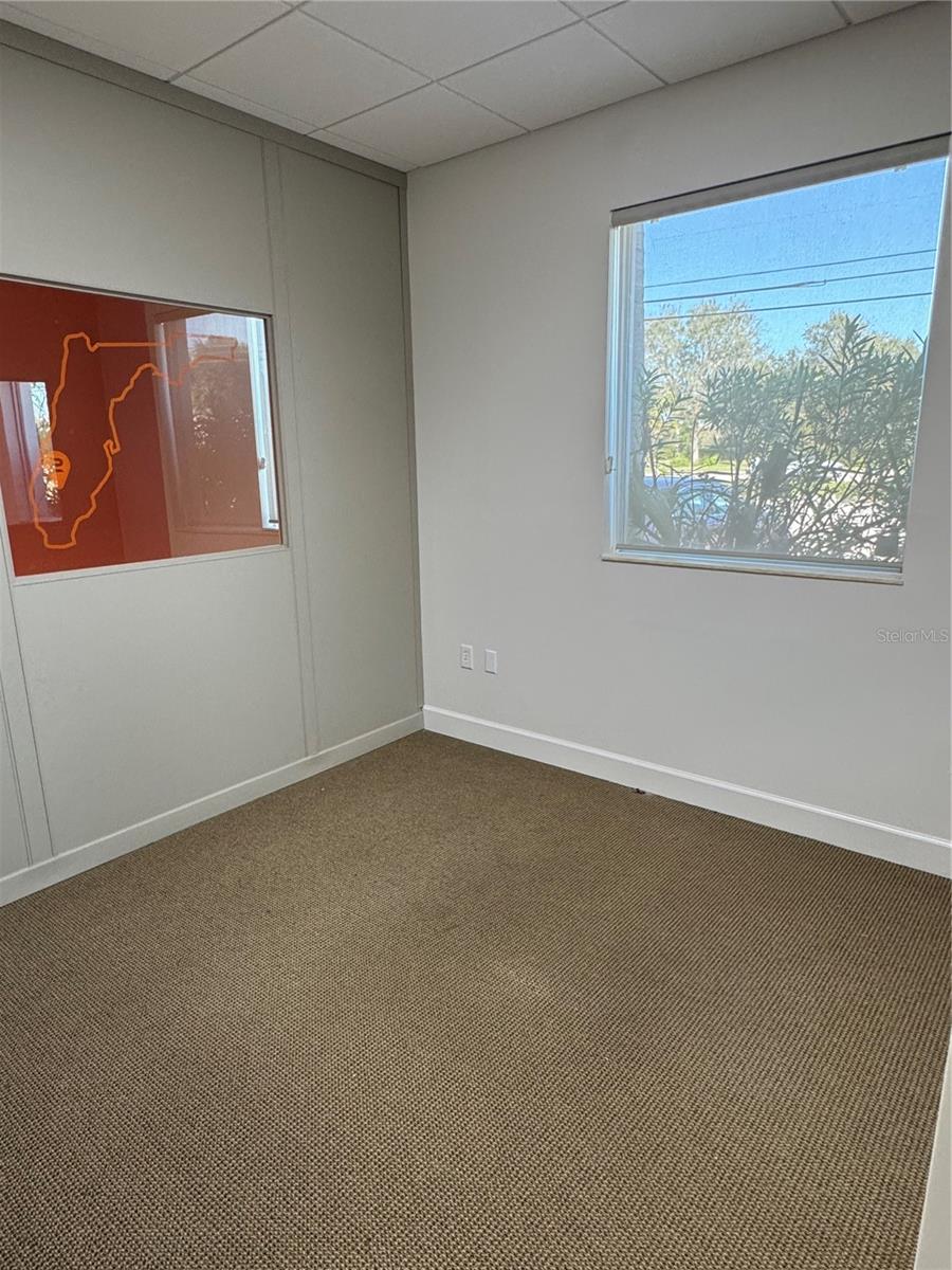 Image 4 of 14 For 240 Peacock Boulevard 104