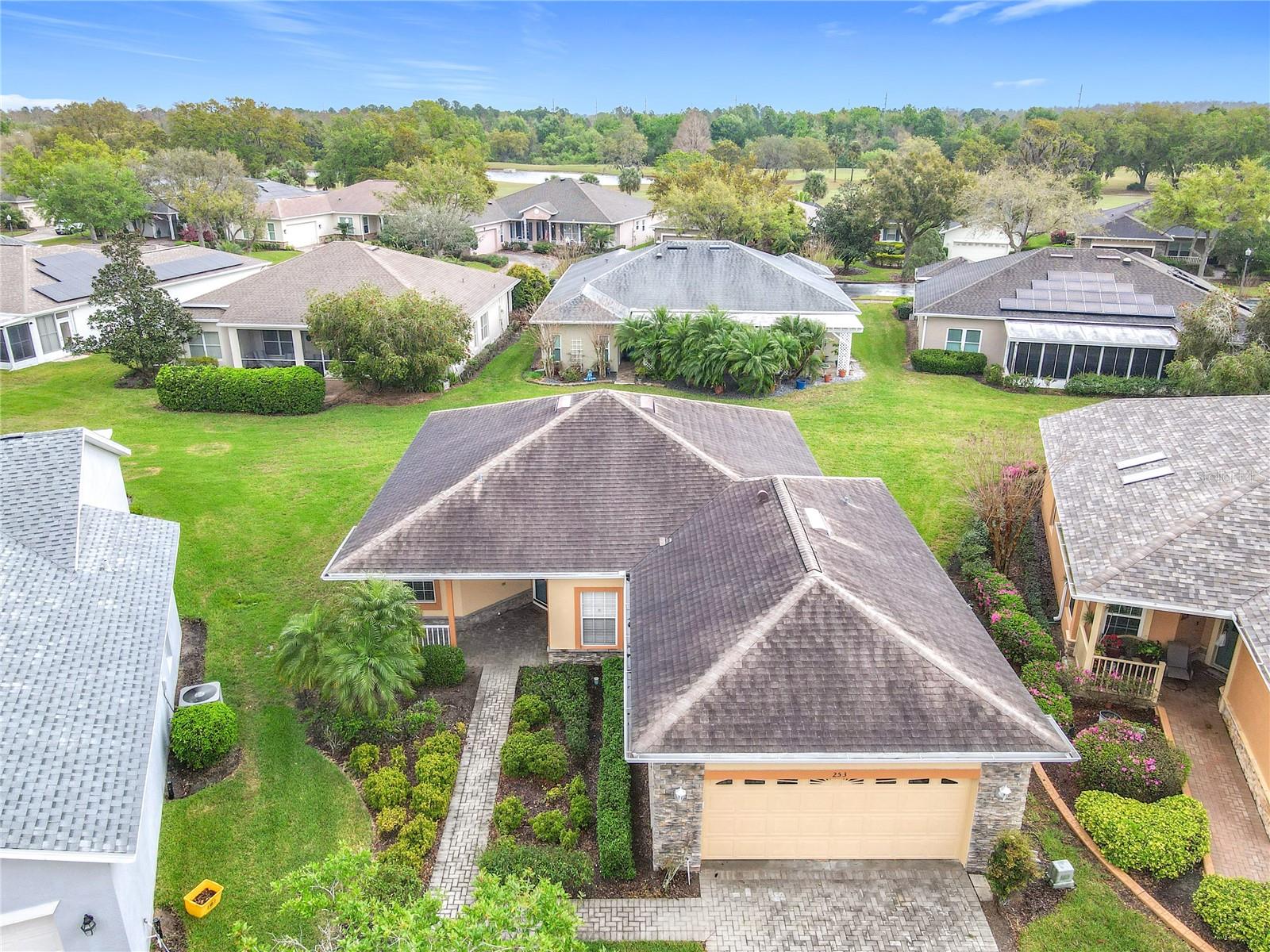 Image 10 of 56 For 253 Lake Cassidy Drive