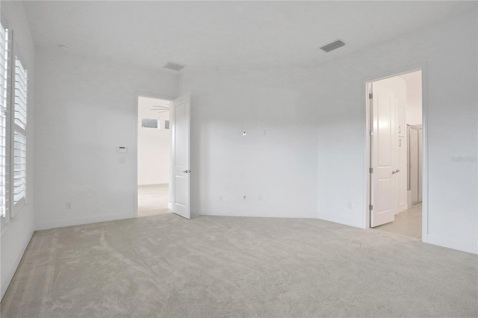 Image 17 of 58 For 6239 Woodhaven Village Drive