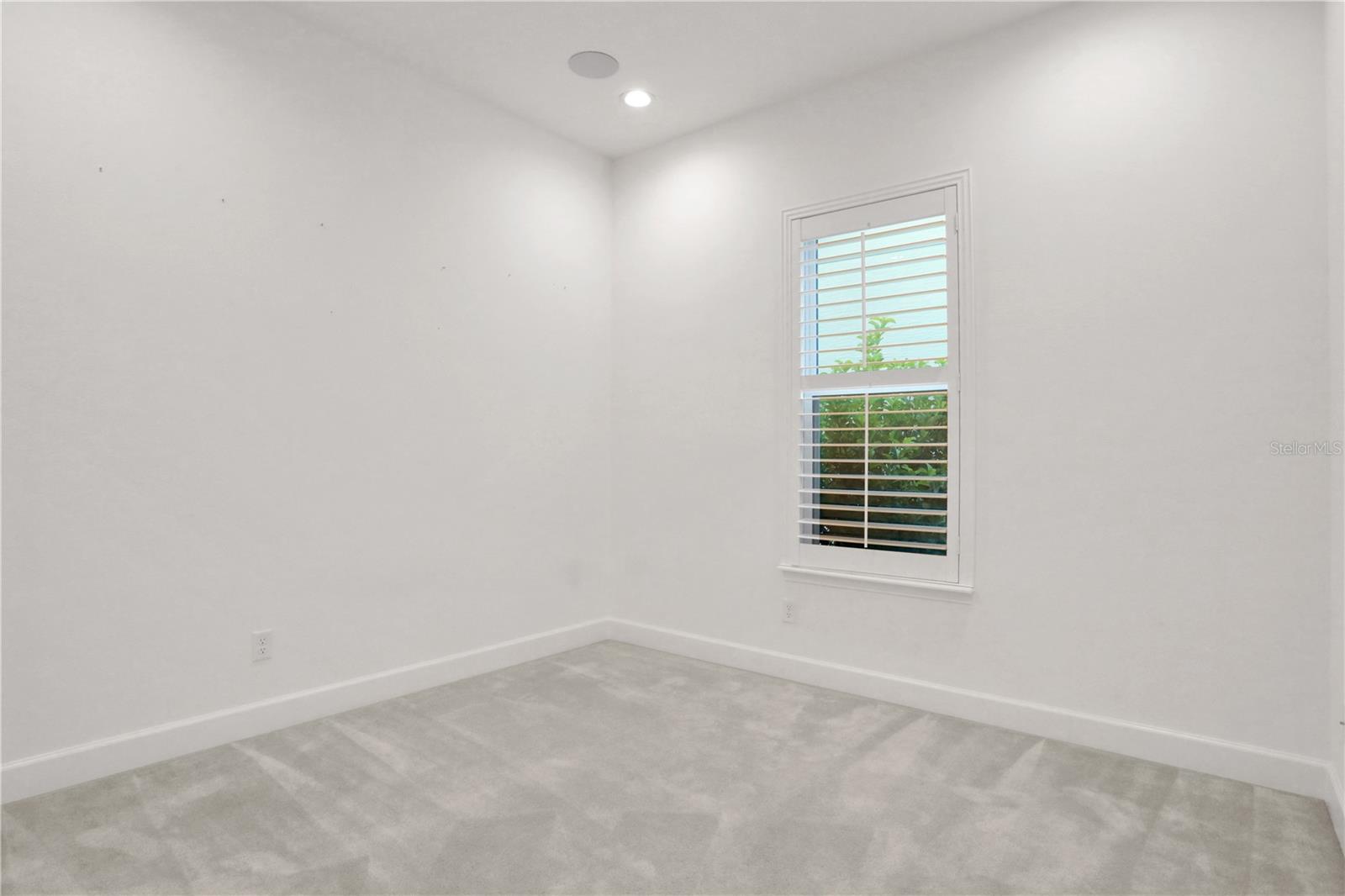 Image 32 of 58 For 6239 Woodhaven Village Drive