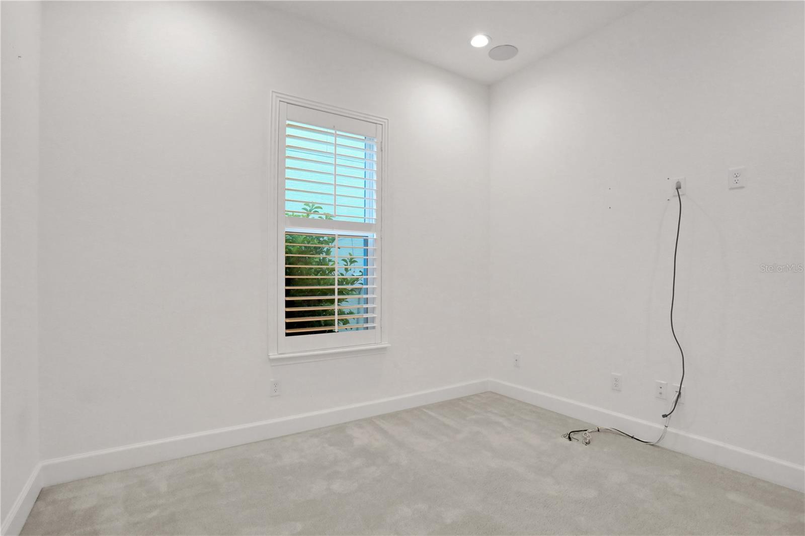 Image 33 of 58 For 6239 Woodhaven Village Drive