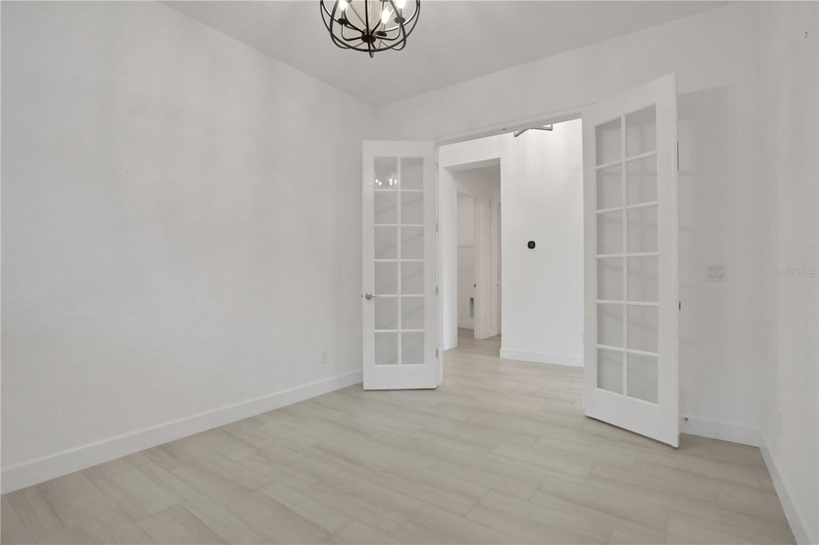 Image 41 of 58 For 6239 Woodhaven Village Drive