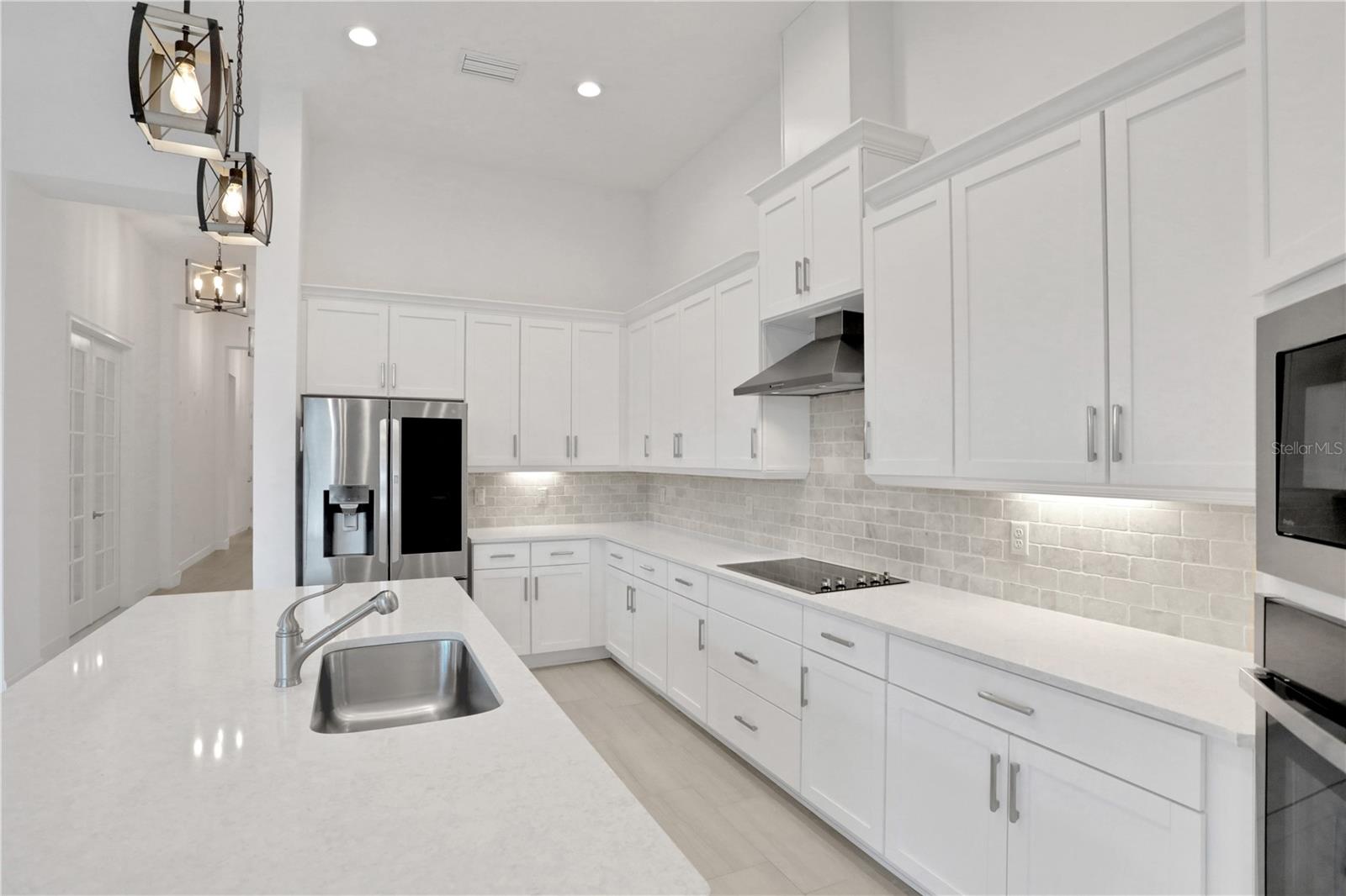 Image 7 of 58 For 6239 Woodhaven Village Drive