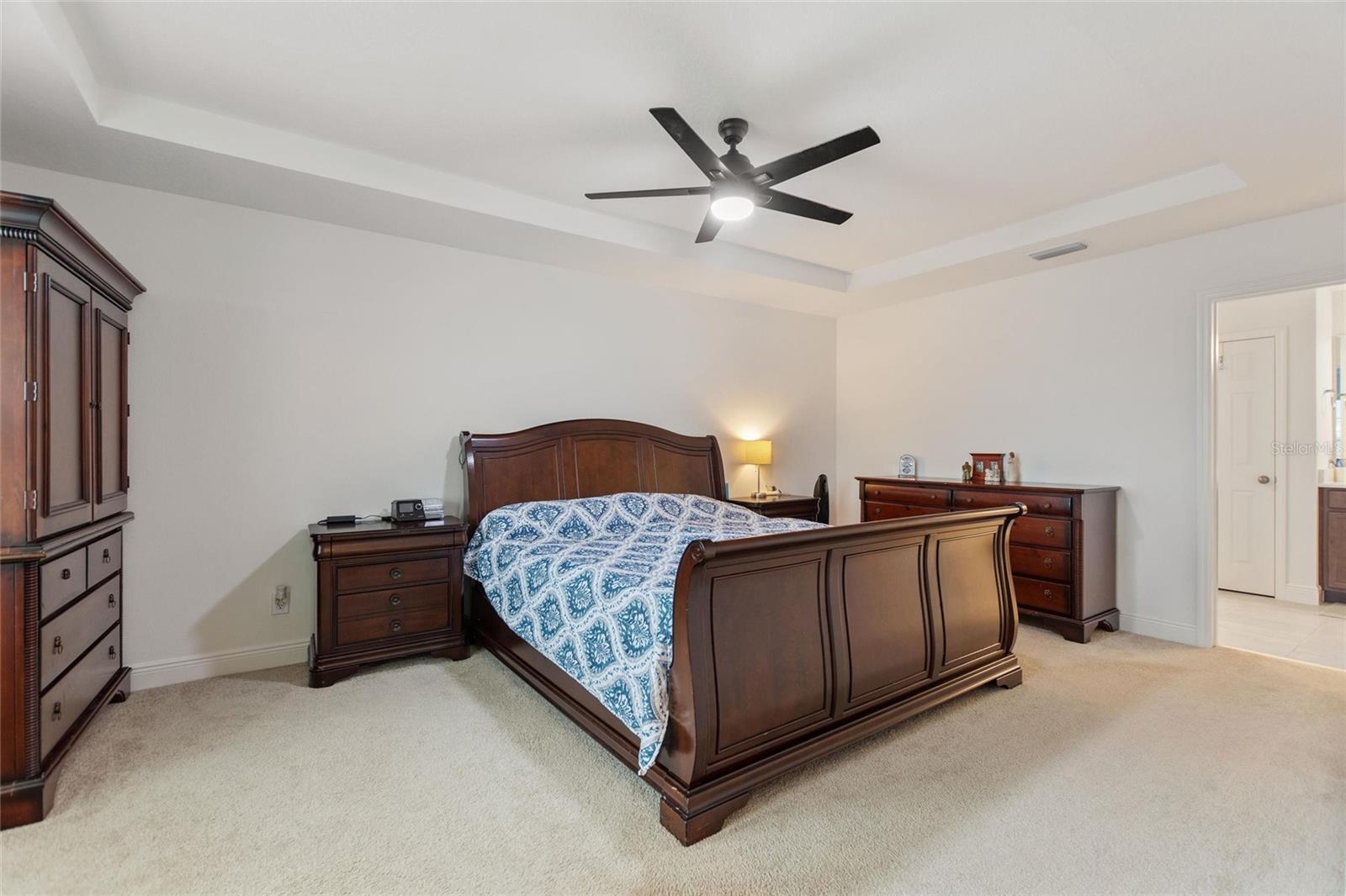 Image 34 of 68 For 5645 Camilla Street