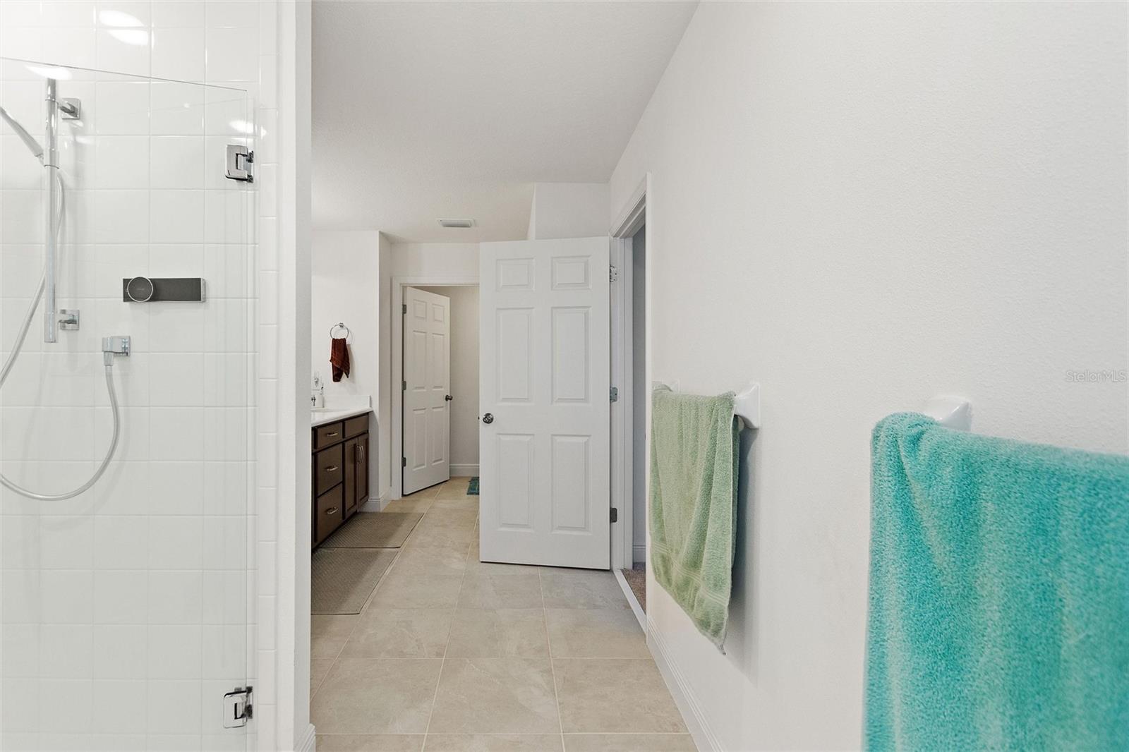 Image 36 of 68 For 5645 Camilla Street
