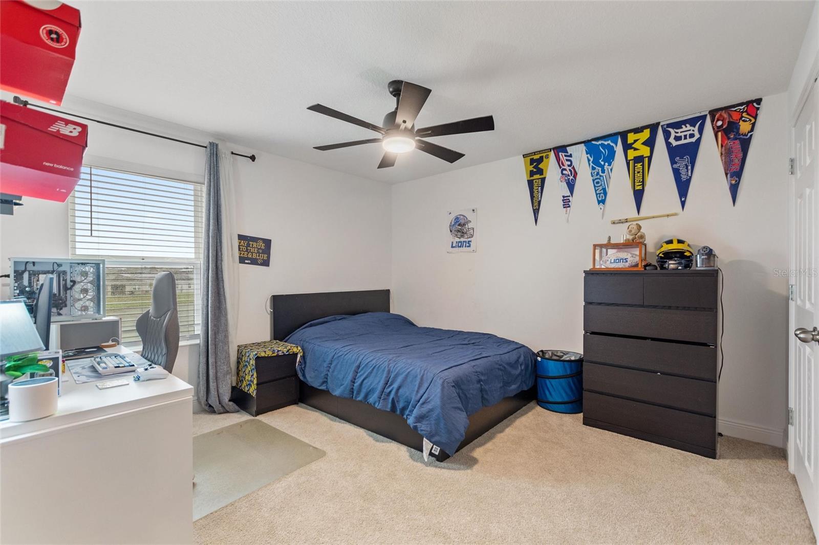 Image 41 of 68 For 5645 Camilla Street