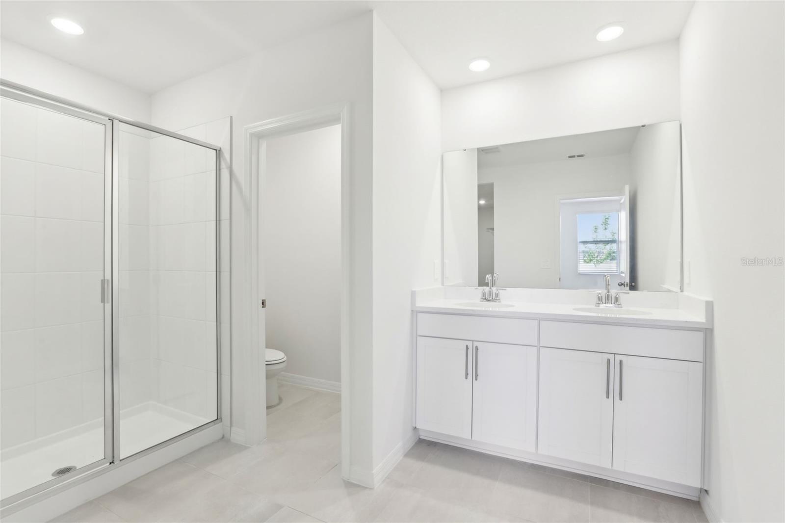 Image 10 of 31 For 2098 Rosewood Drive